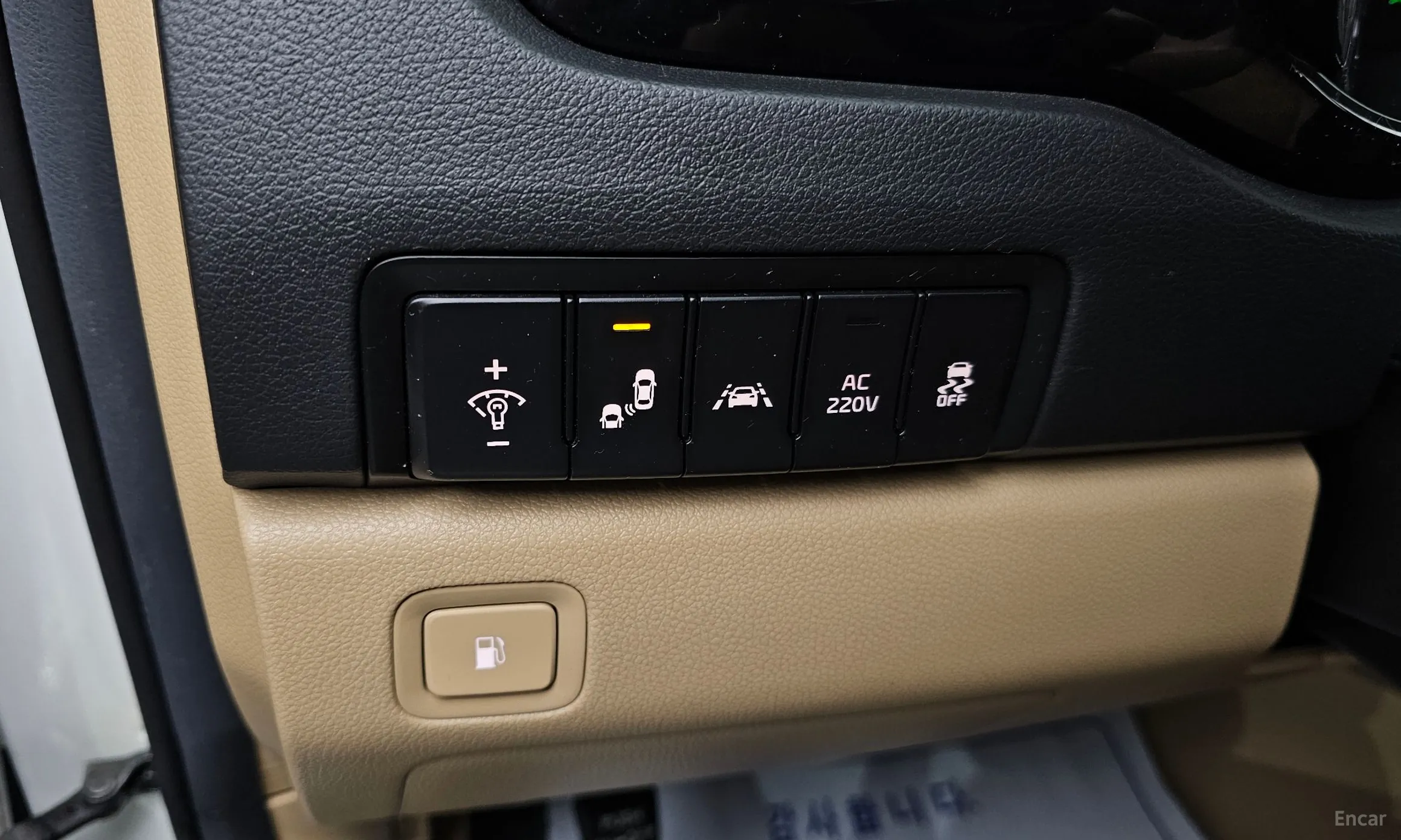 Kia Carnival превью 12