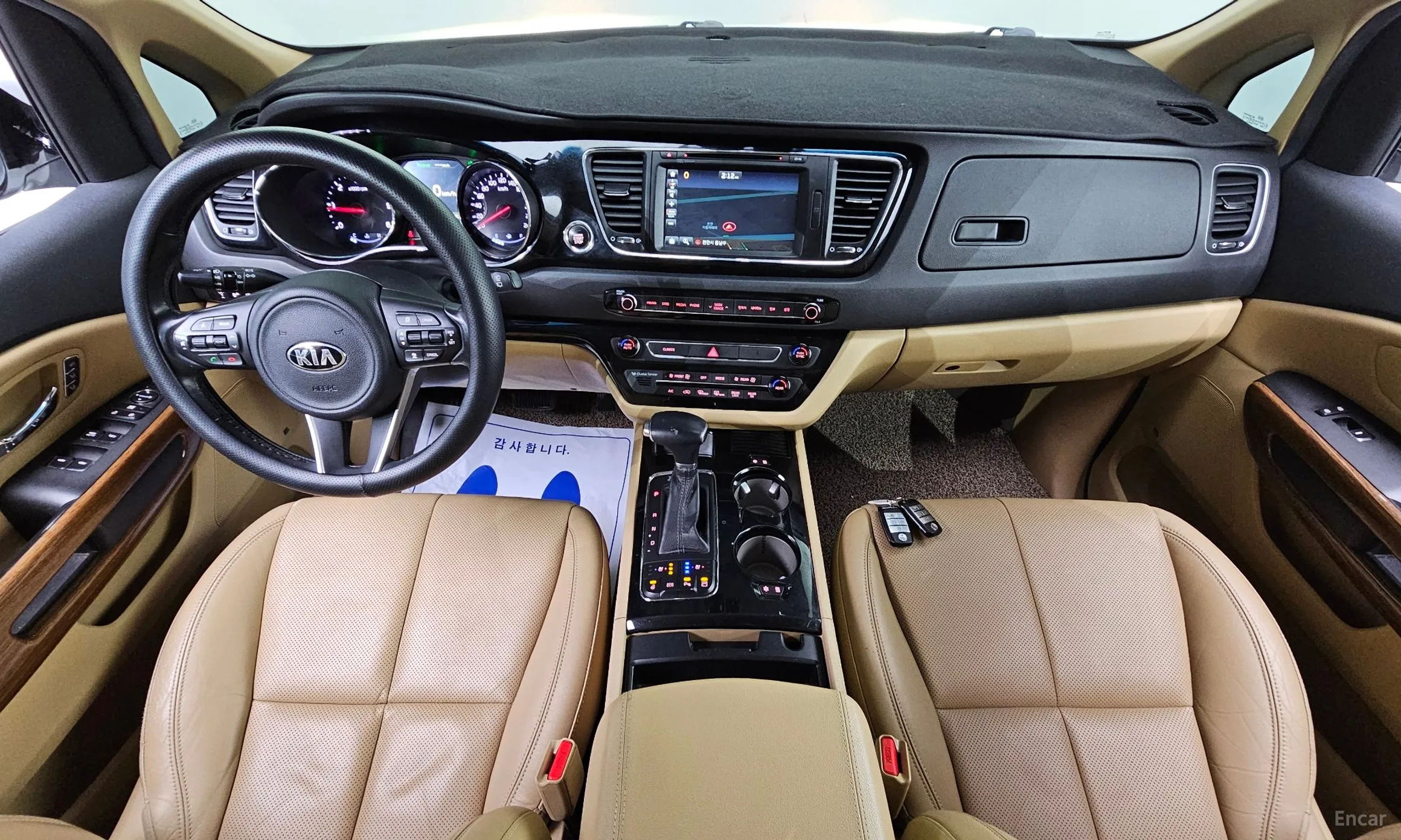 Kia Carnival превью 7
