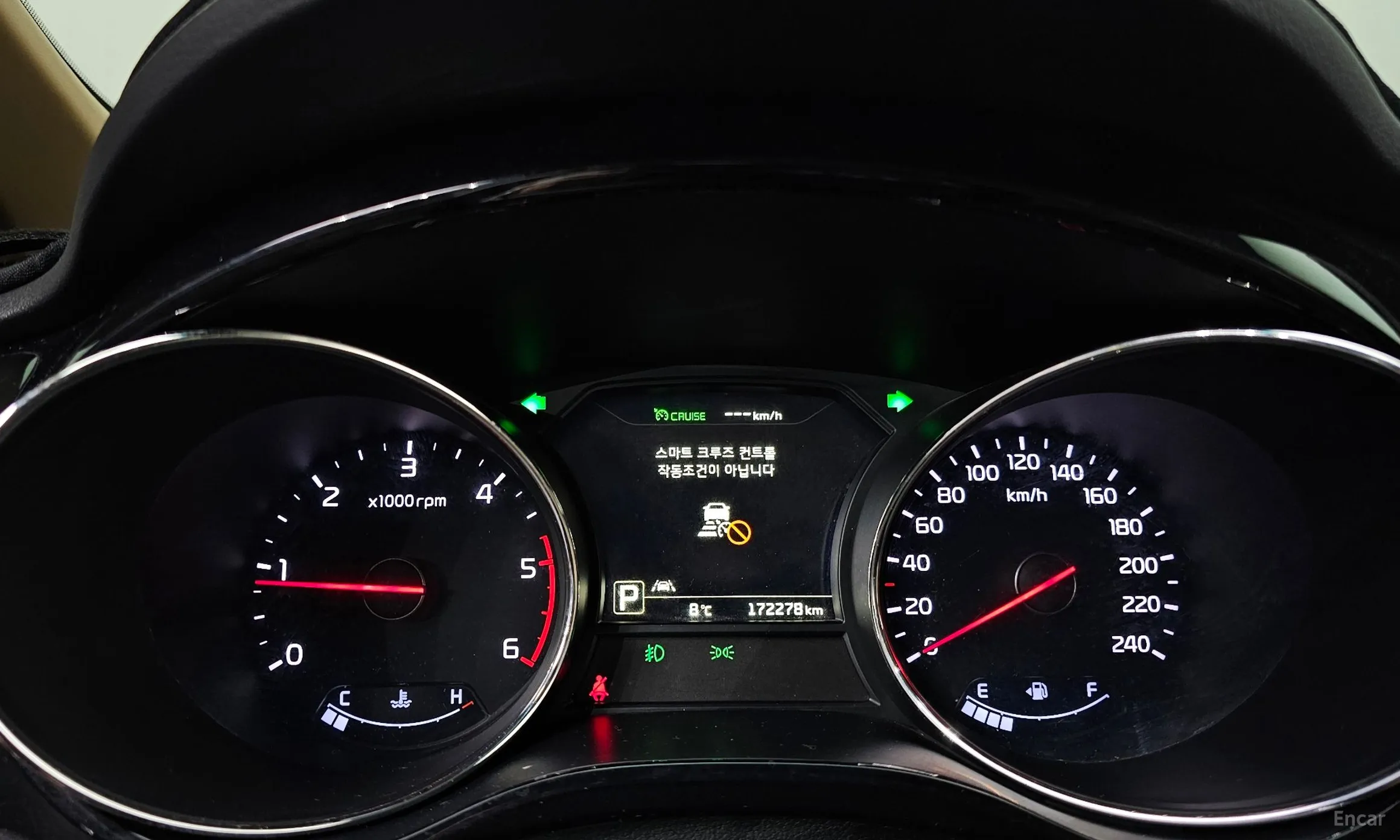 Kia Carnival превью 8