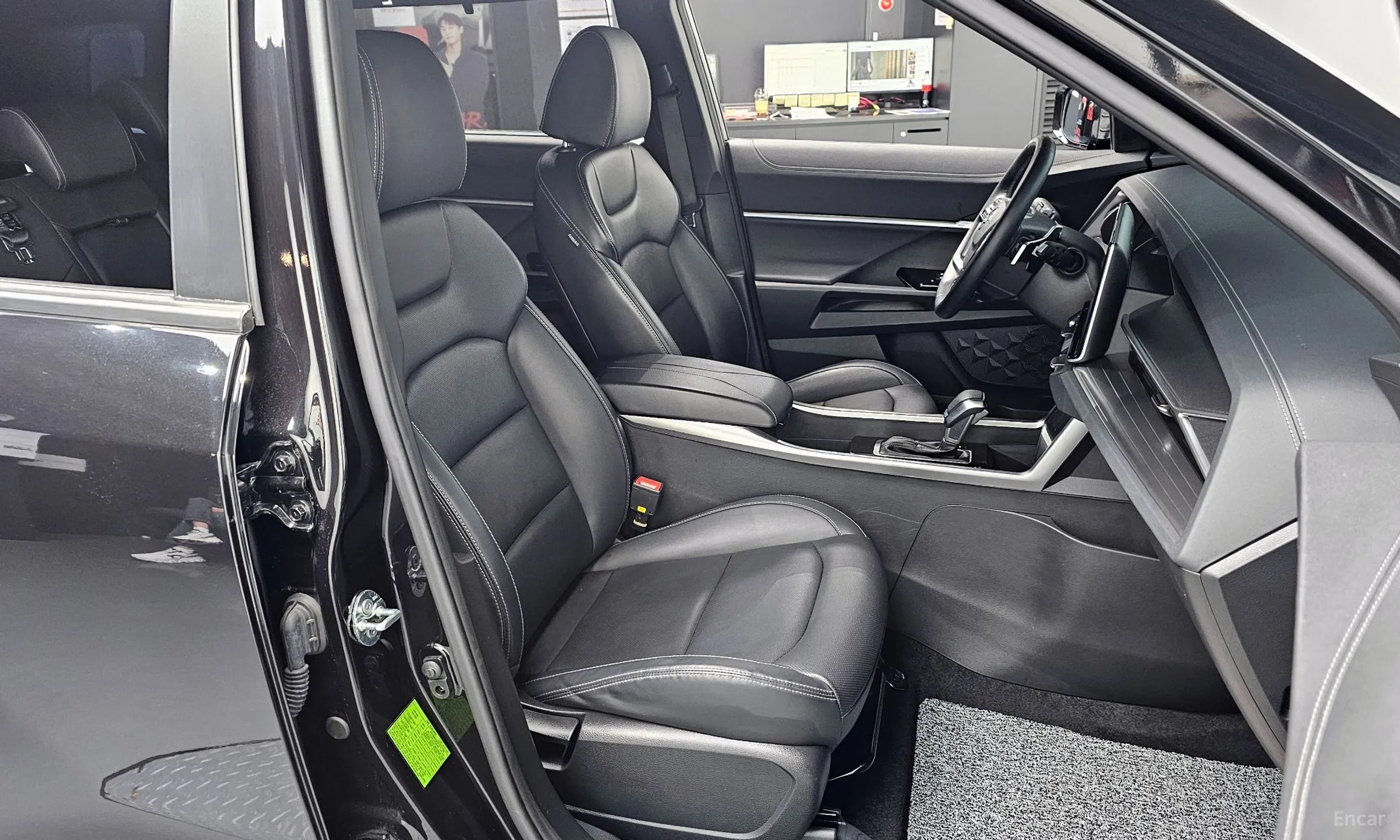 KG Mobility (SsangYong) Torres превью 10