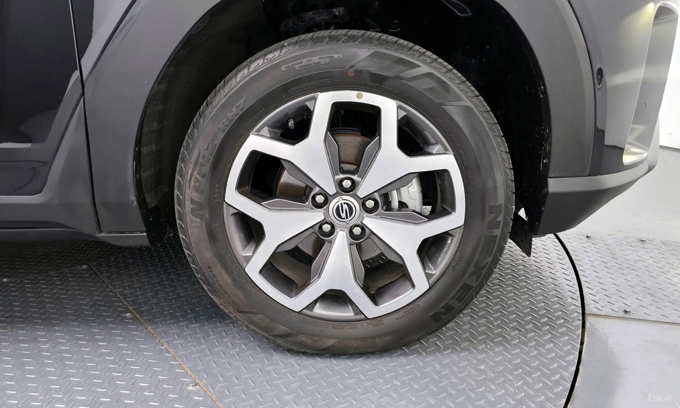 KG Mobility (SsangYong) Torres превью 5