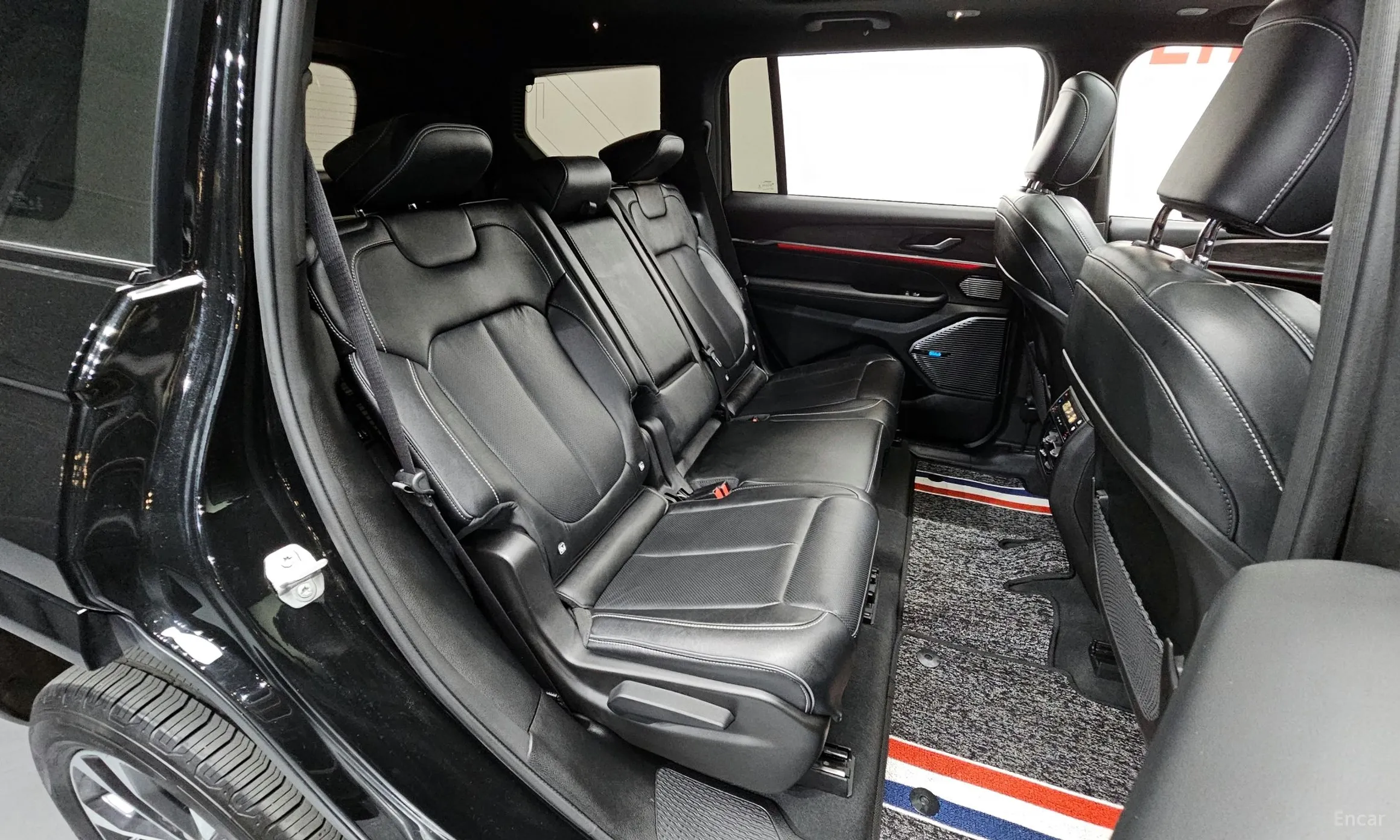 Jeep Grand Cherokee (WL) превью 12