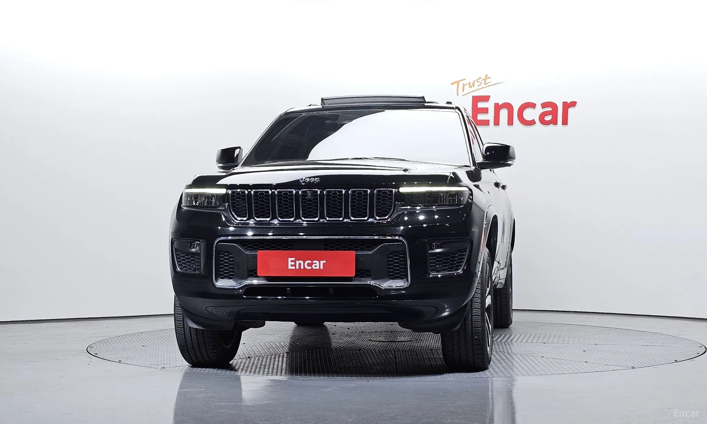 Jeep Grand Cherokee (WL) превью 3