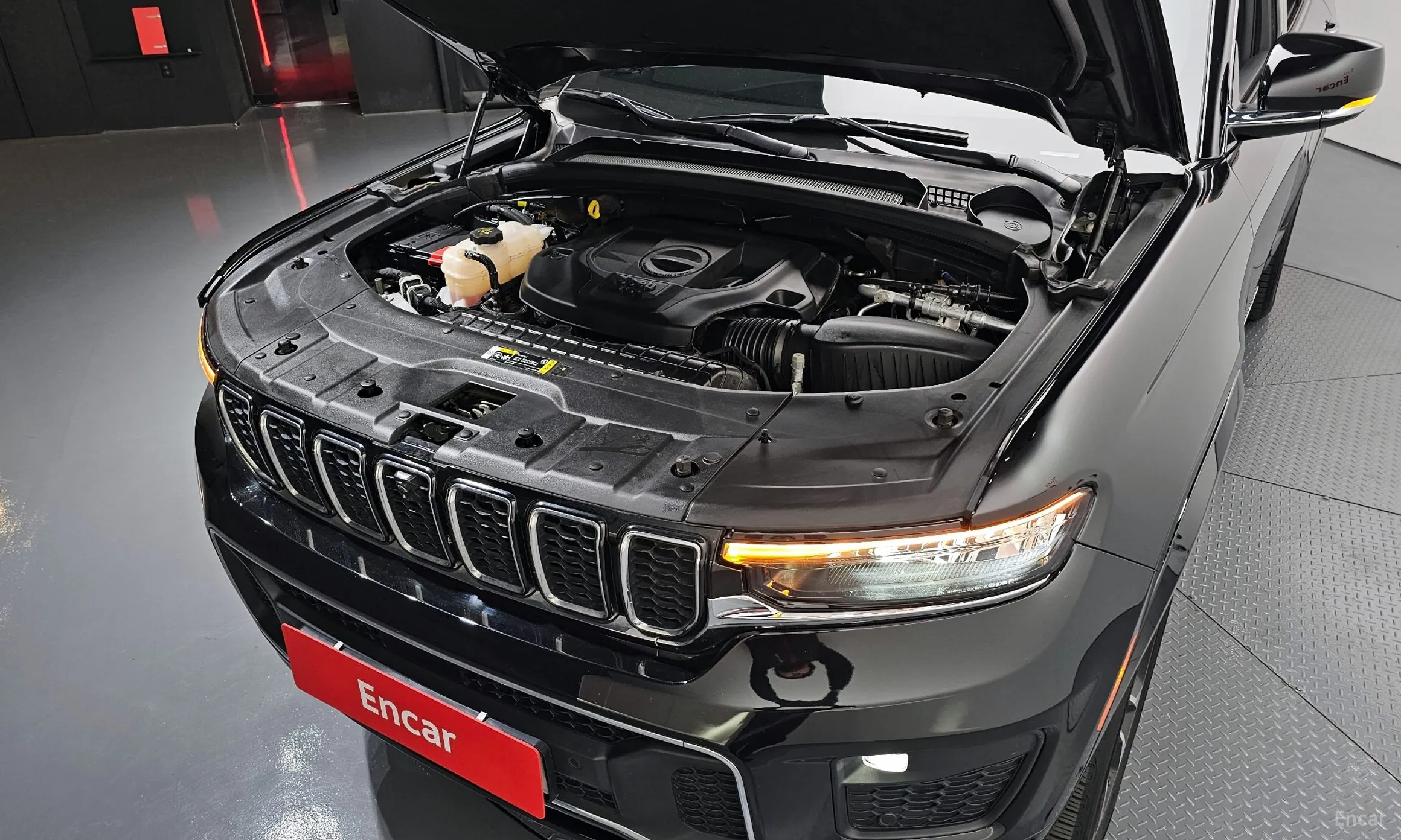 Jeep Grand Cherokee (WL) превью 6