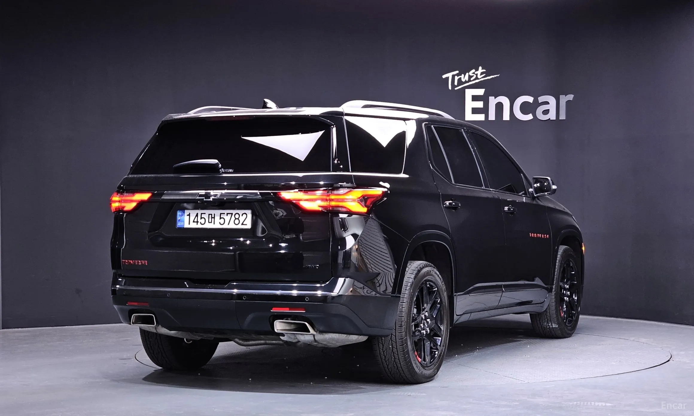Chevrolet (GM Daewoo) Traverse превью 2