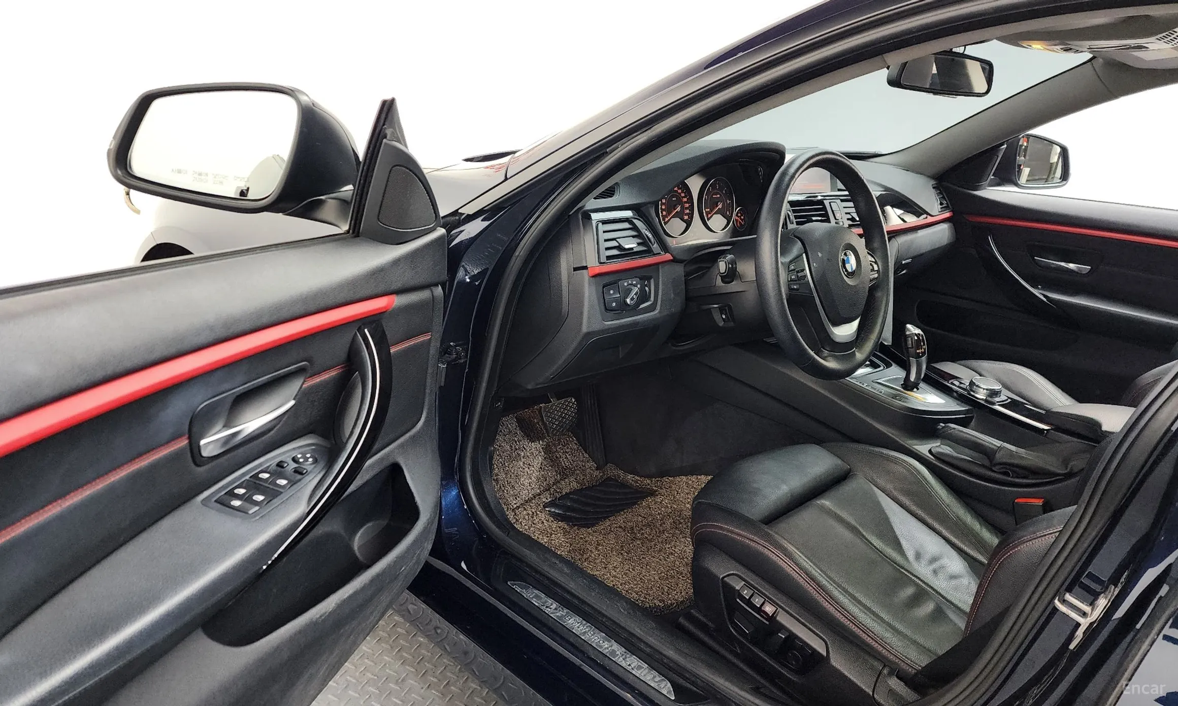 BMW Series 4 (F32) превью 10