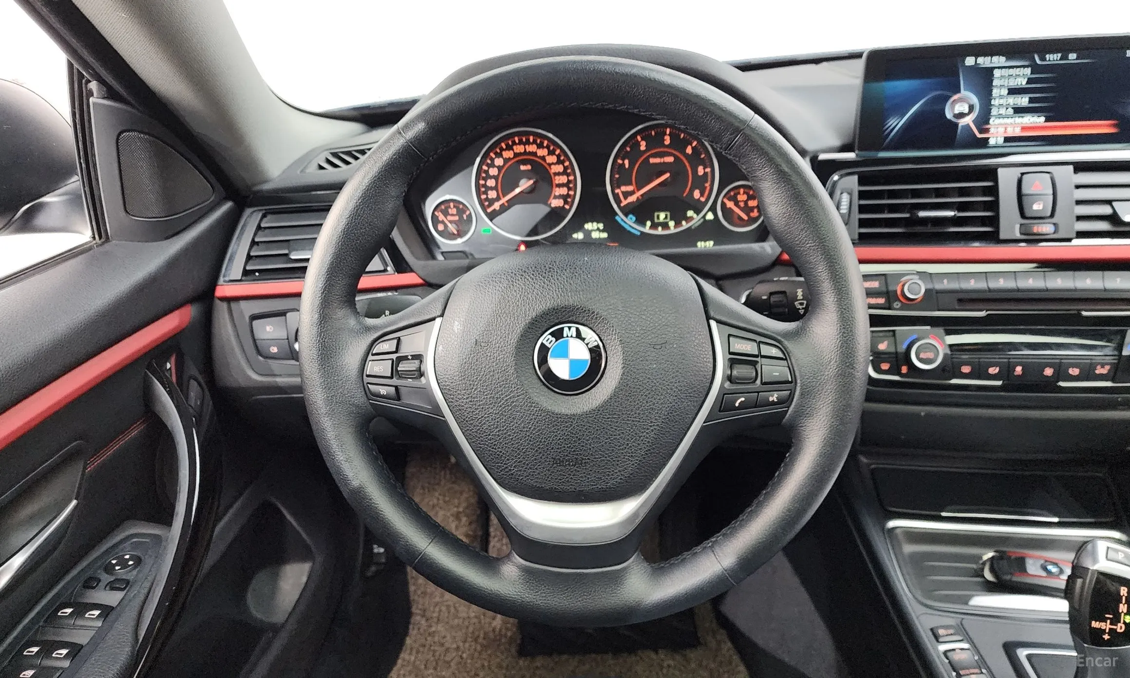 BMW Series 4 (F32) превью 13