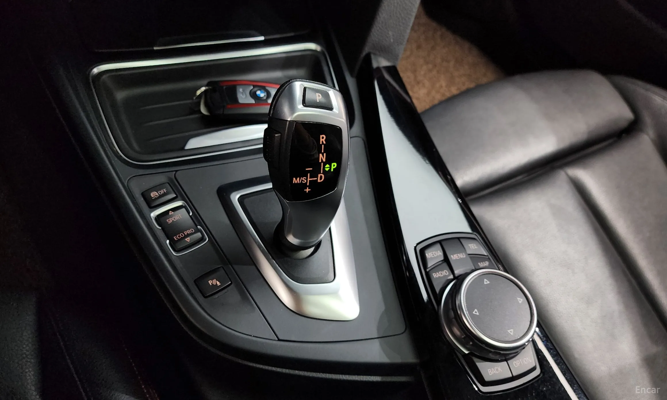 BMW Series 4 (F32) превью 9