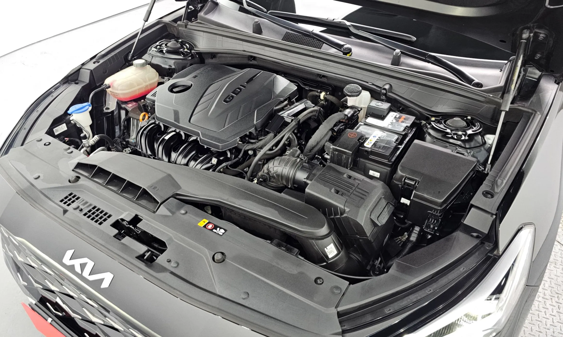 Kia K8 превью 6