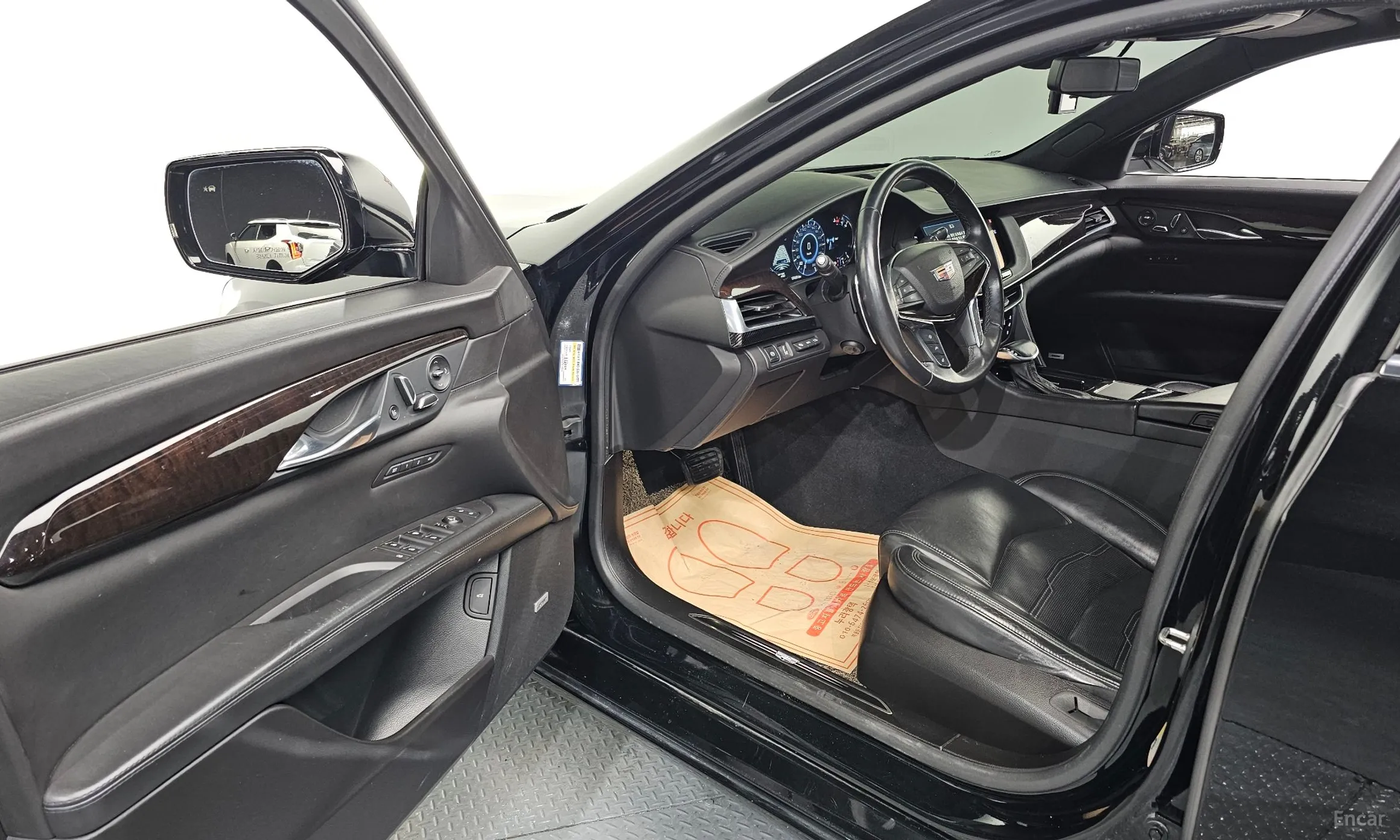 Cadillac CT6 превью 10