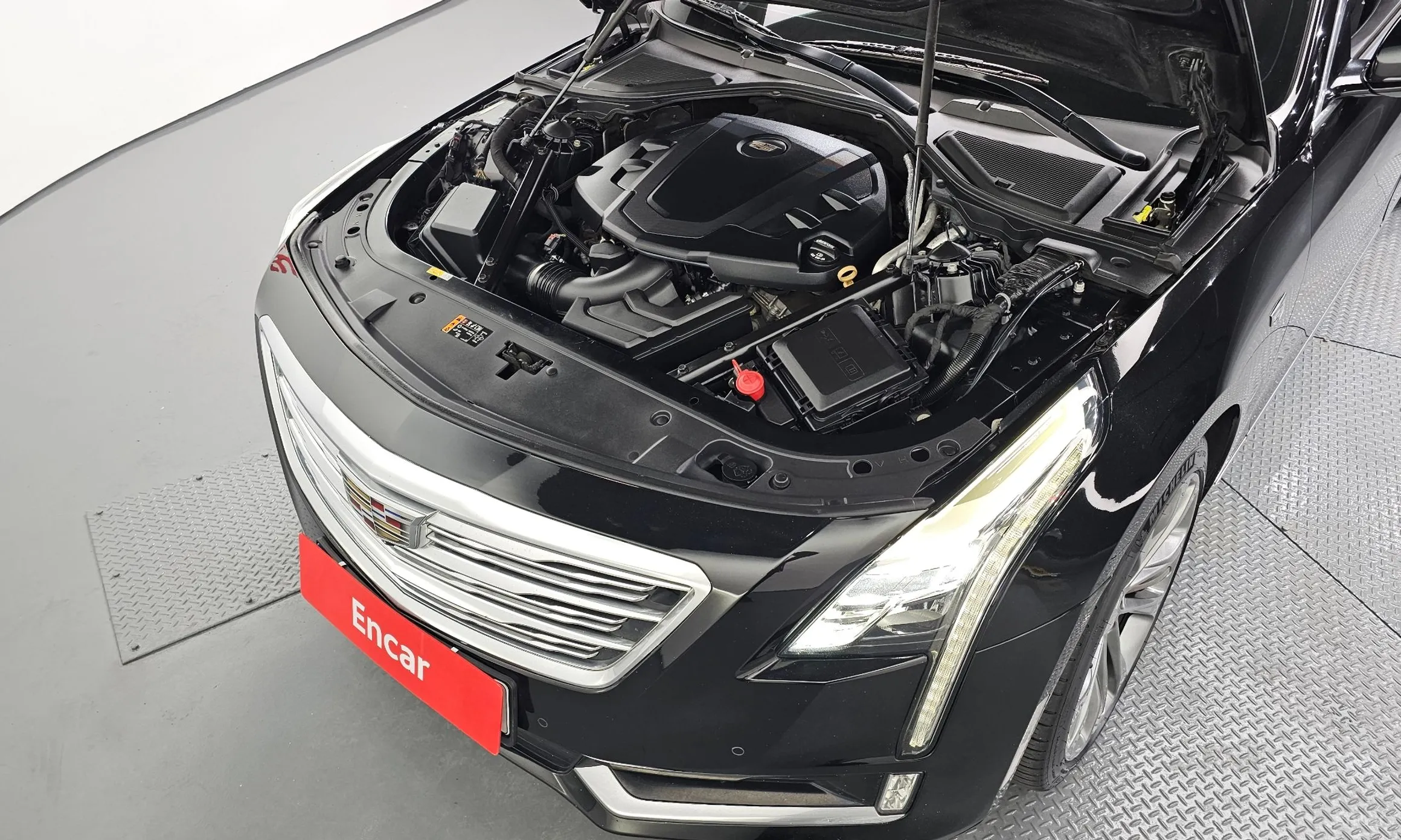 Cadillac CT6 превью 6