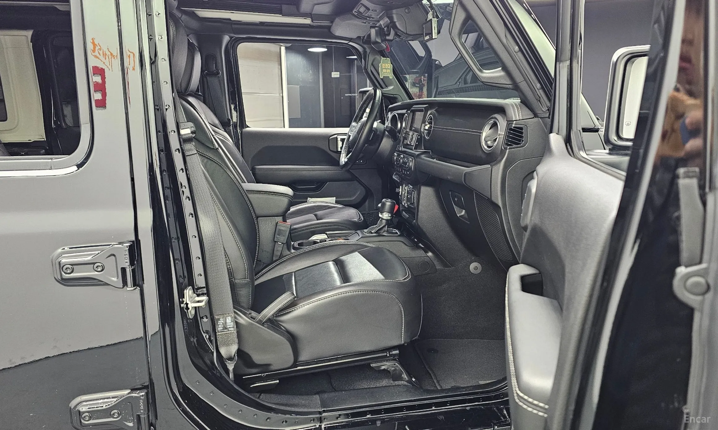 Jeep Wrangler (JL) превью 11