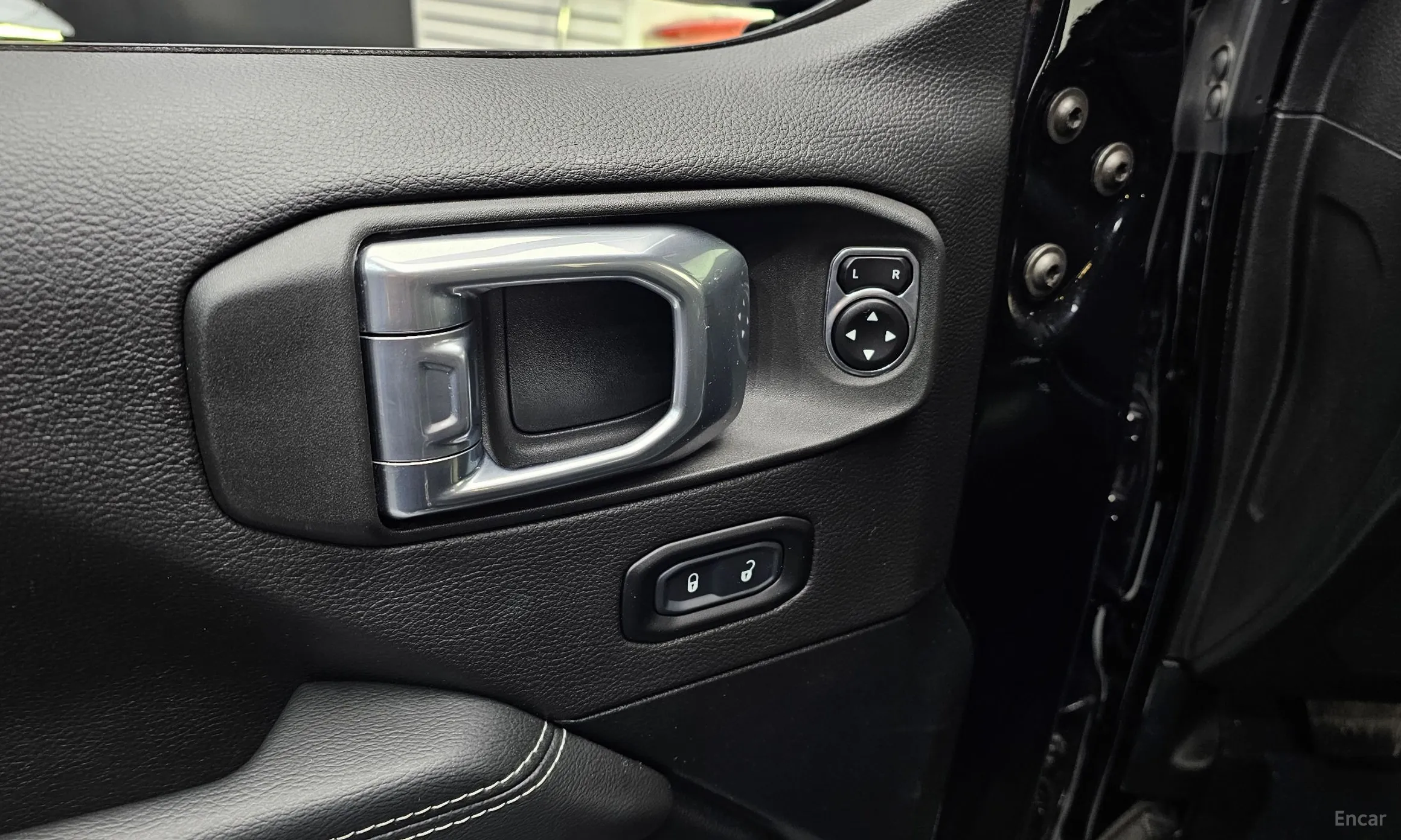 Jeep Wrangler (JL) превью 16