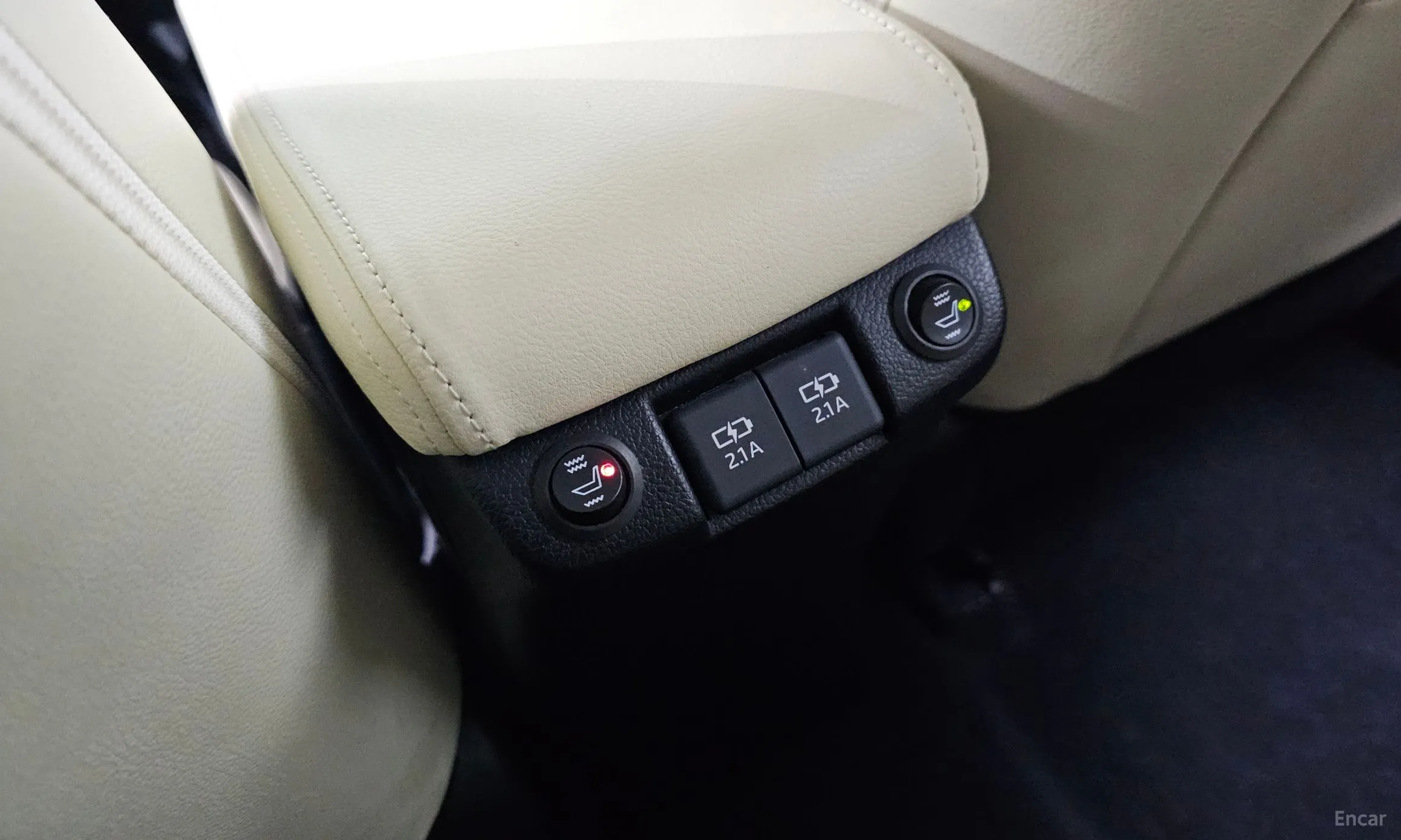 Toyota Prius 4th Generation превью 20