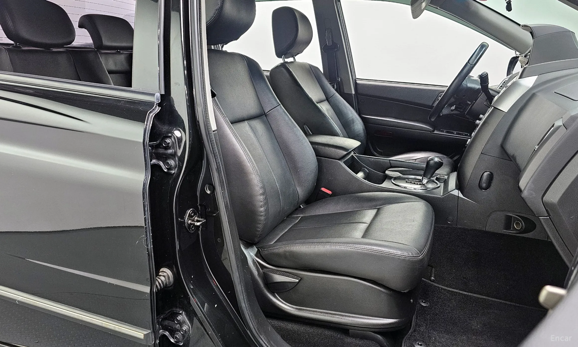 KG Mobility (SsangYong) Korando Sports превью 10