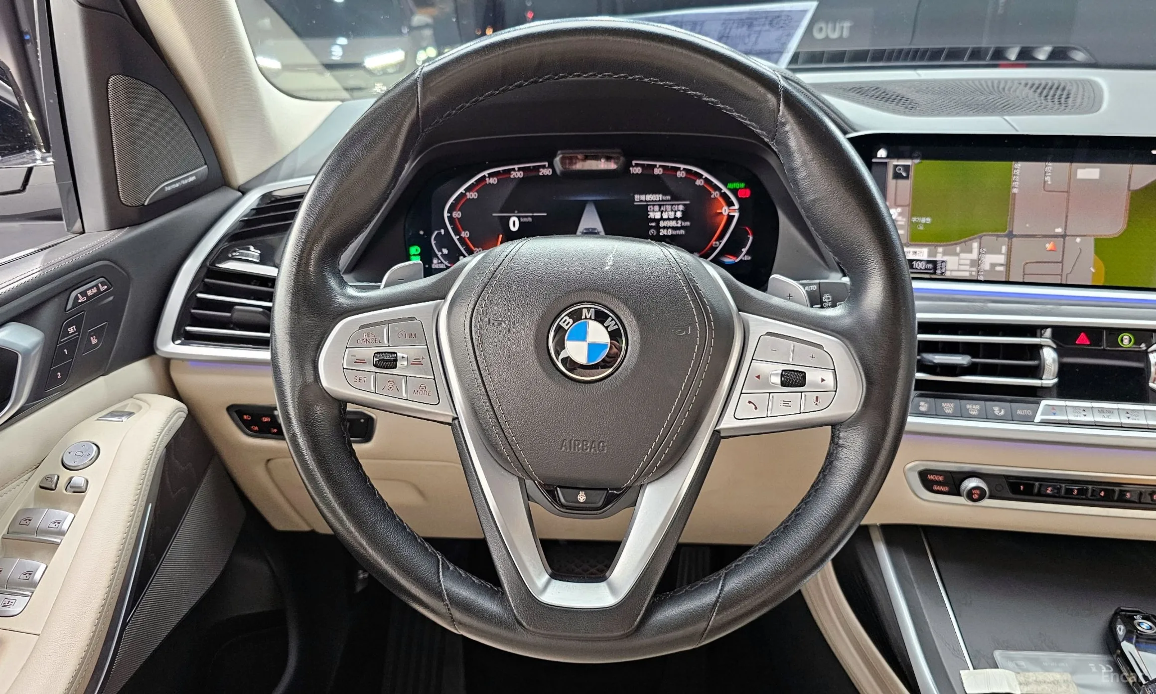 BMW X7 (G07) превью 13