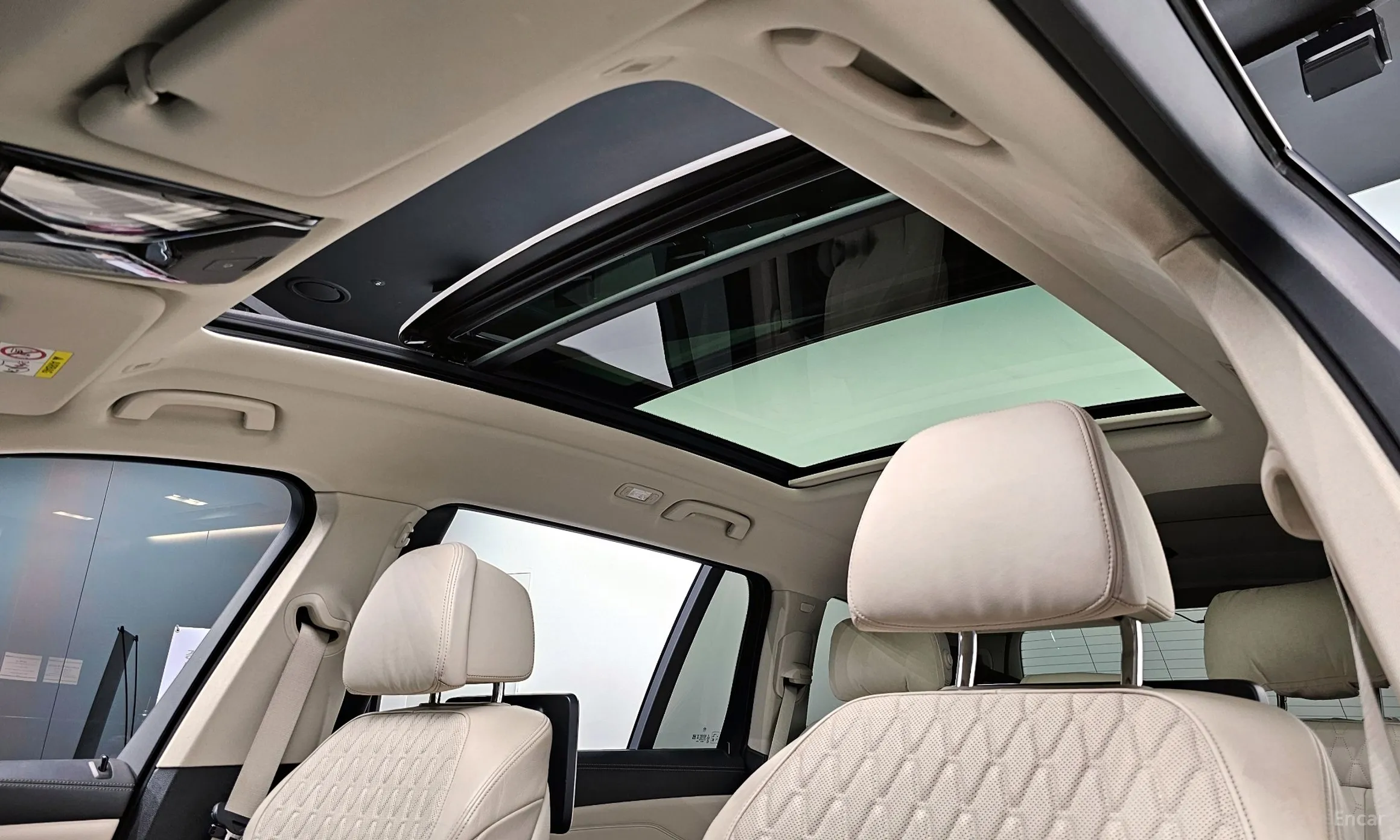 BMW X7 (G07) превью 18