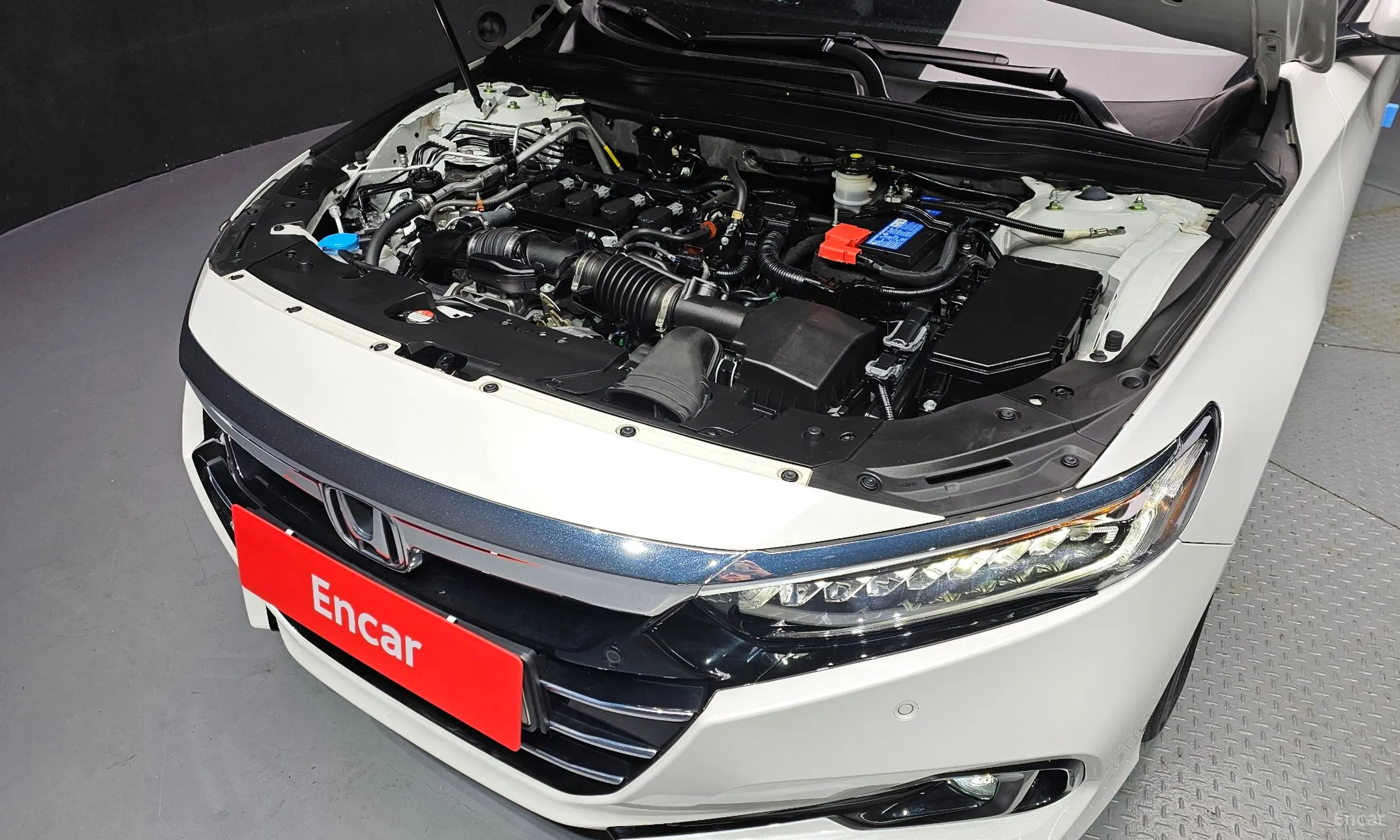 Honda Accord 10th Generation превью 6