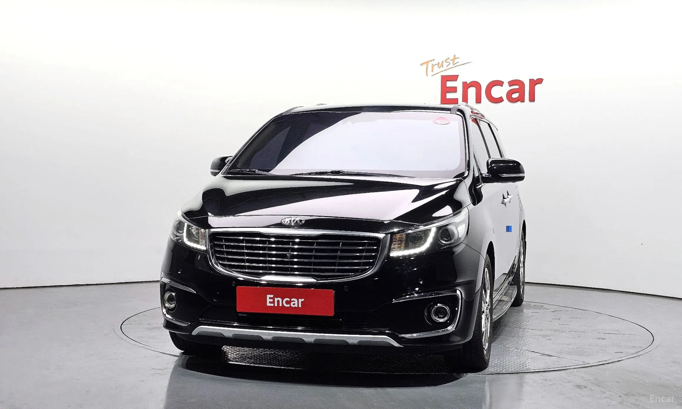 Kia Carnival превью 3