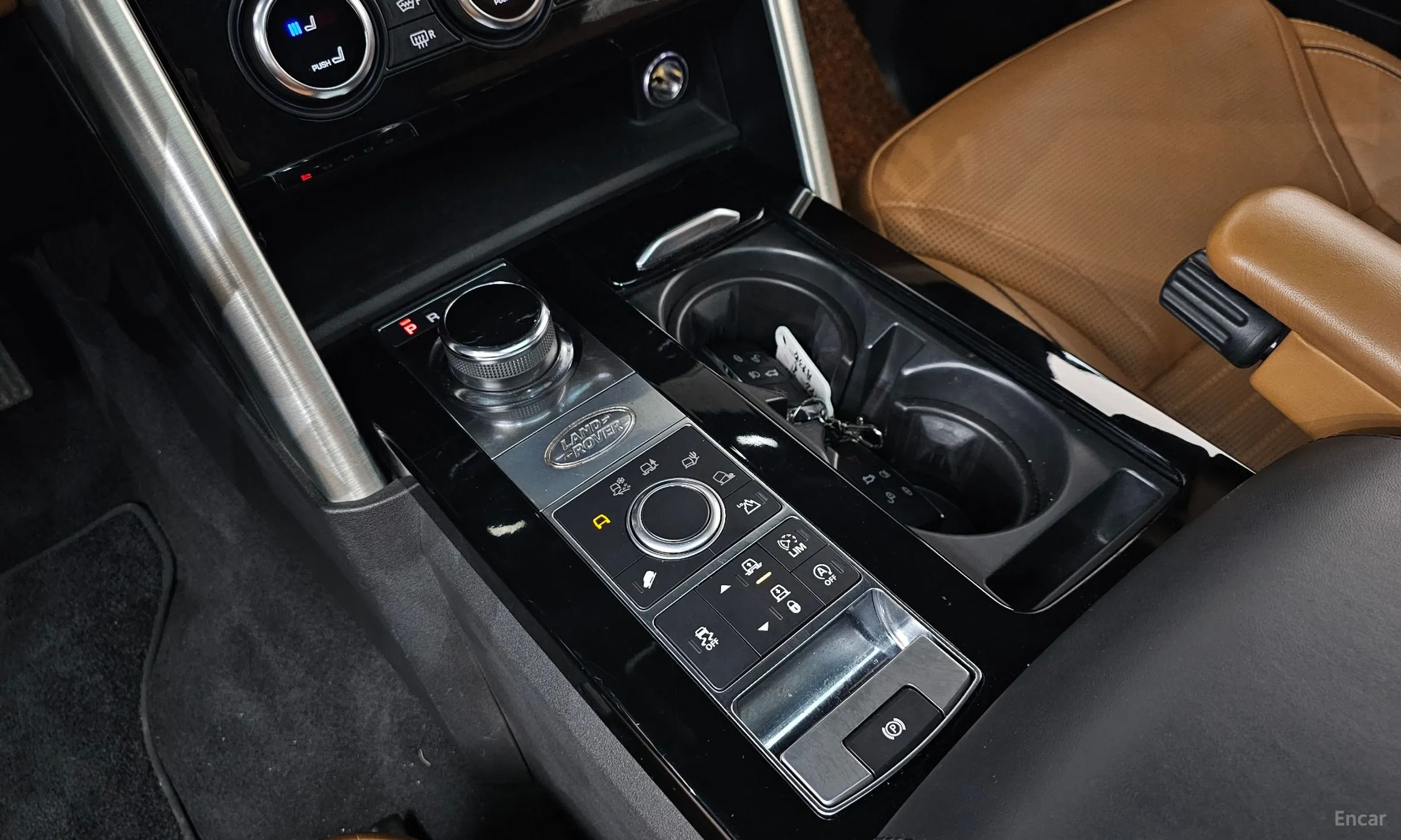 Land Rover Discovery 5 превью 9
