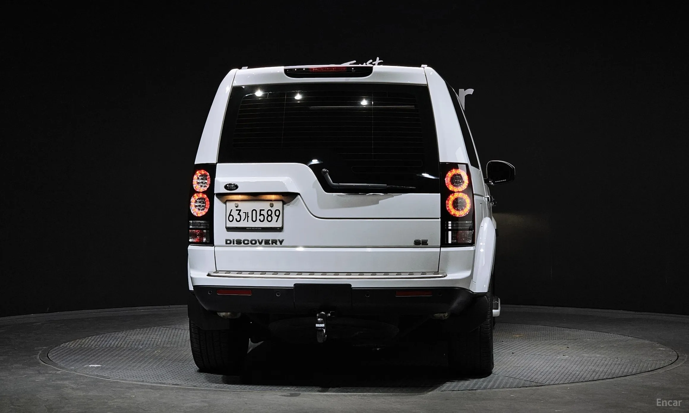 Land Rover Discovery 4 превью 4