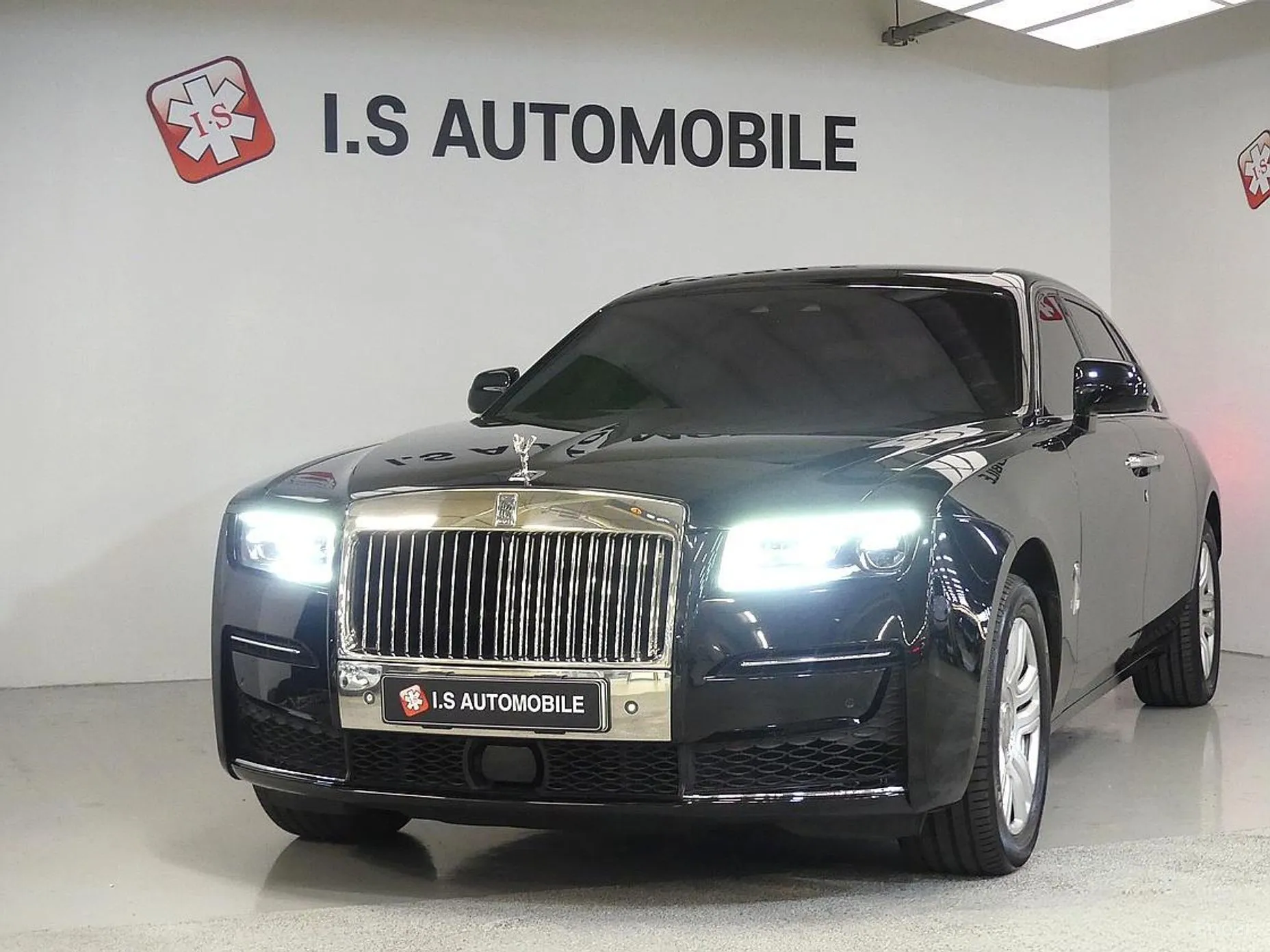 Rolls-Royce Ghost 2nd Generation превью 19