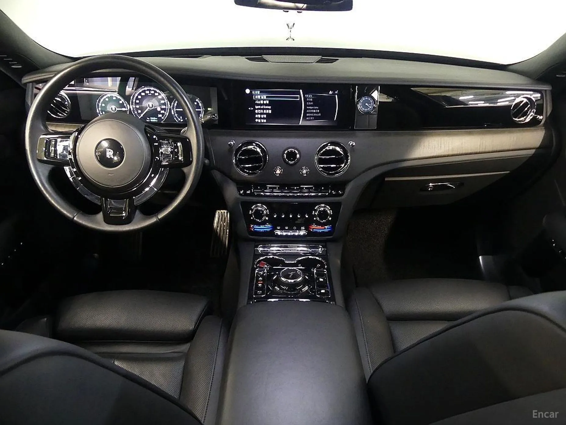 Rolls-Royce Ghost 2nd Generation превью 6