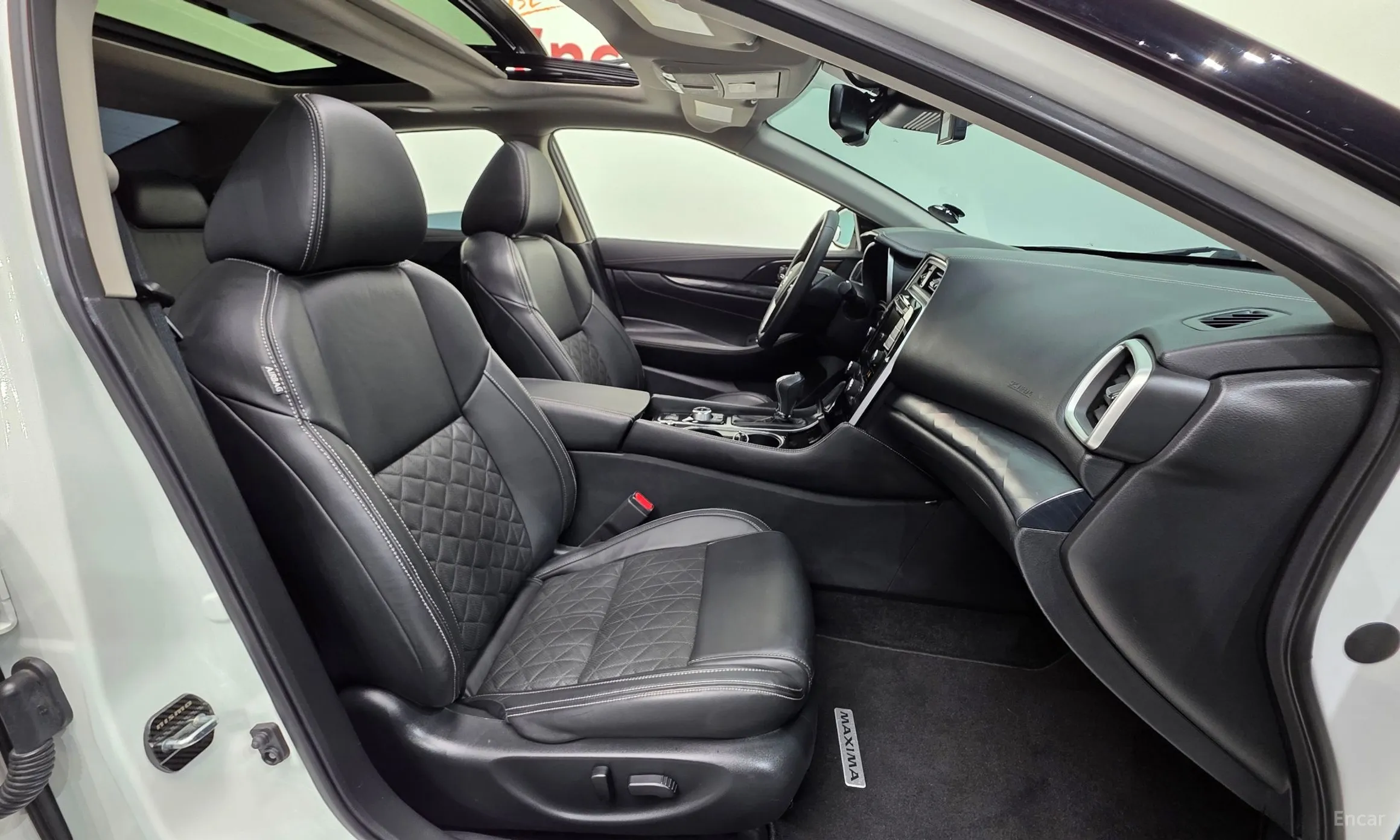 Nissan Maxima (A36) превью 10