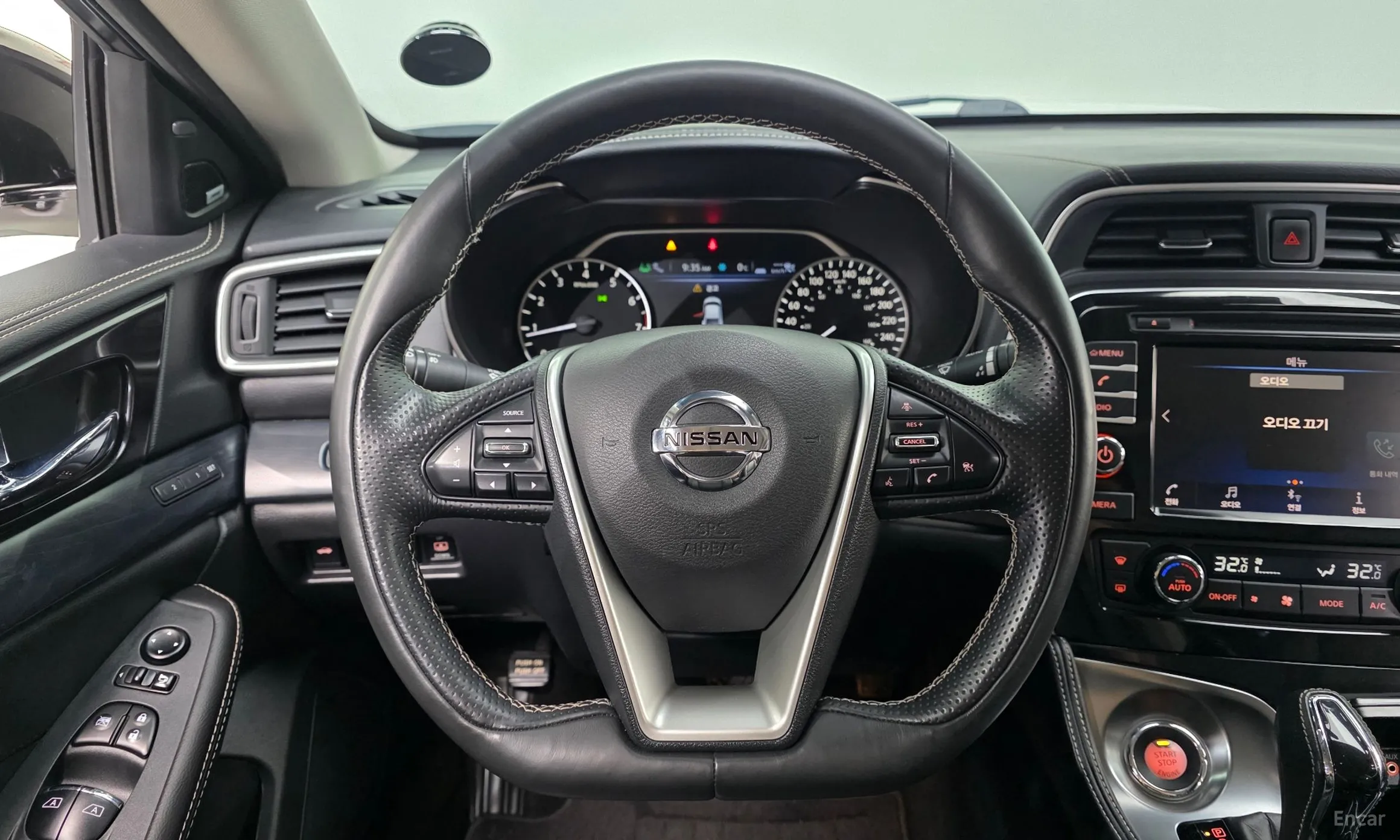 Nissan Maxima (A36) превью 14