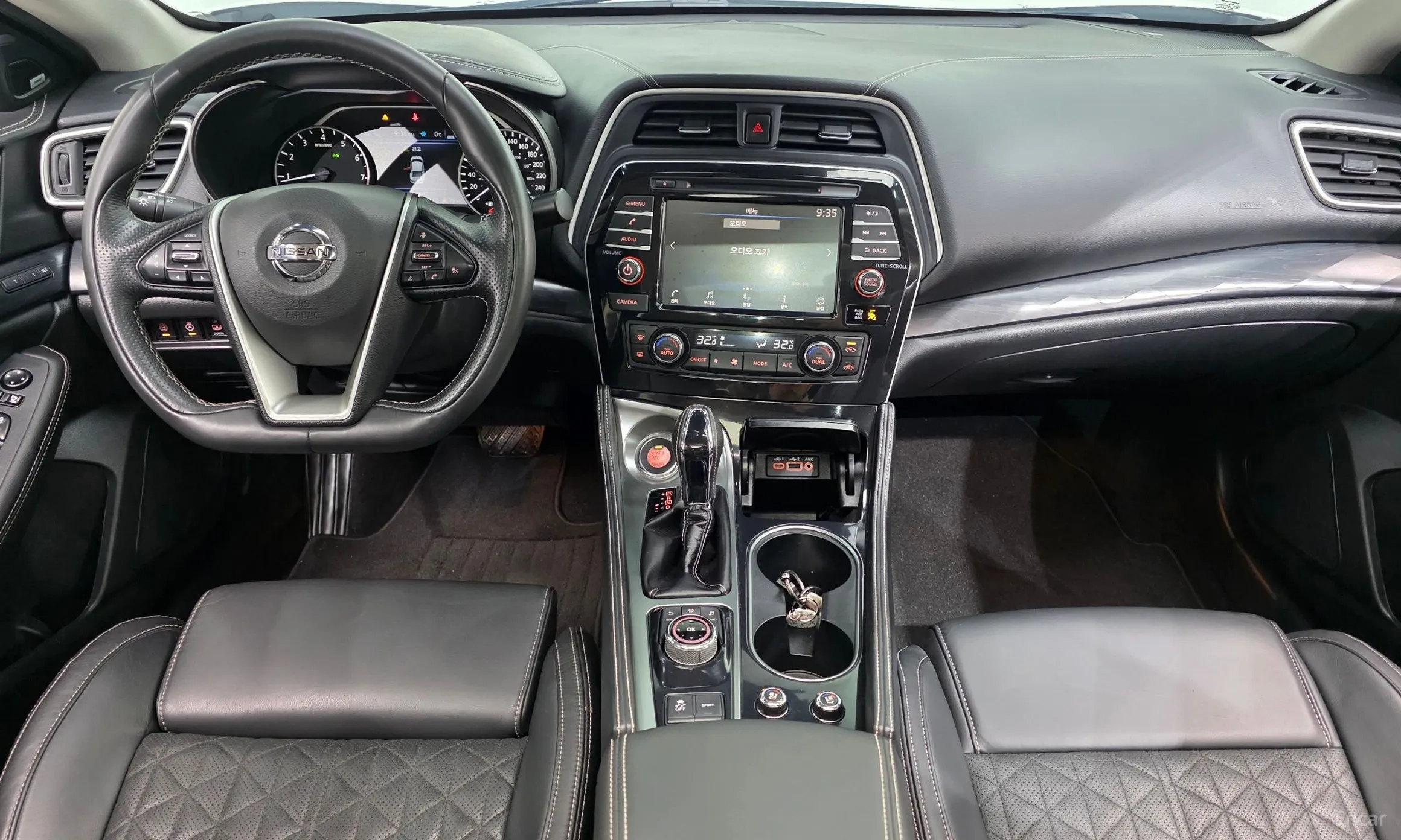 Nissan Maxima (A36) превью 7