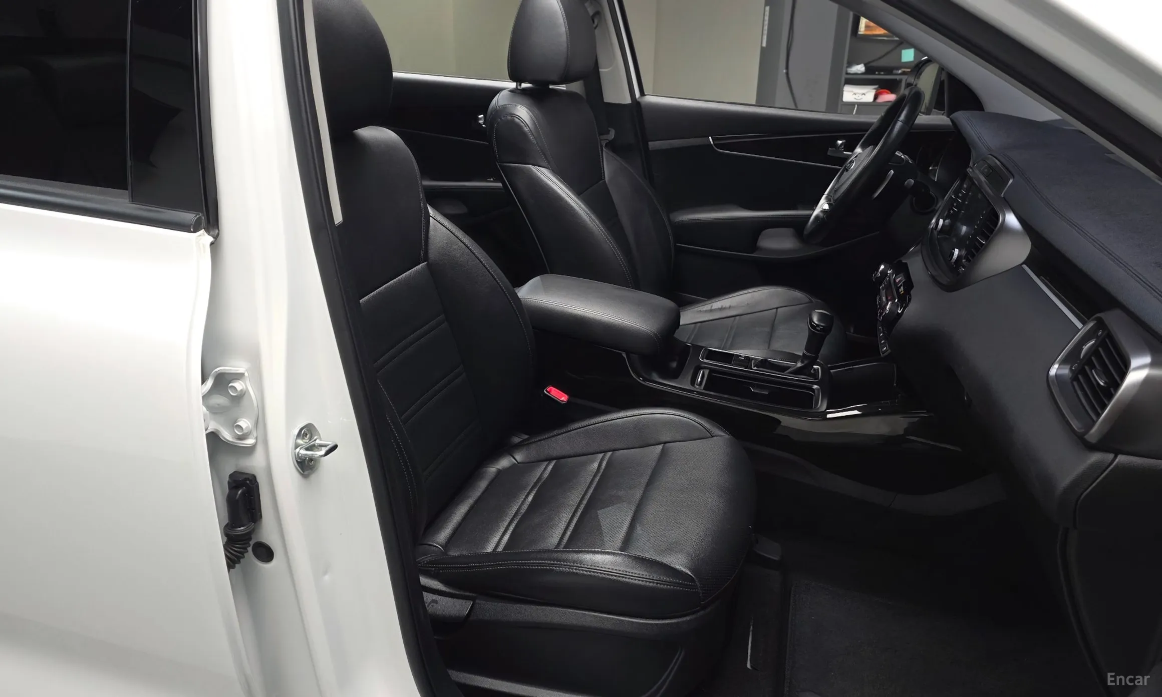 Kia Sorento превью 10