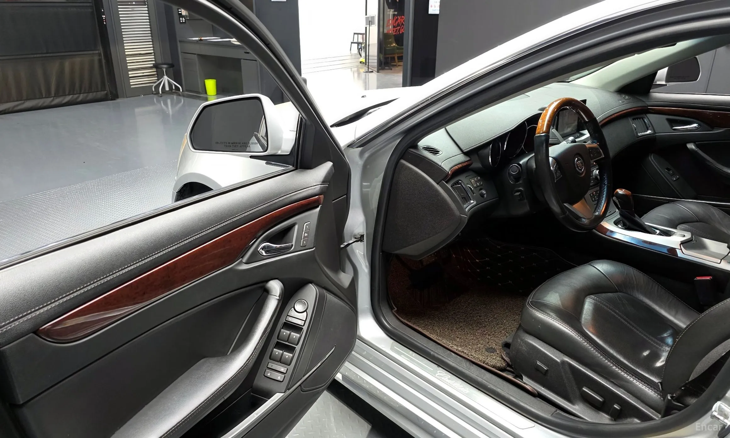Cadillac CTS Gen 2 превью 11