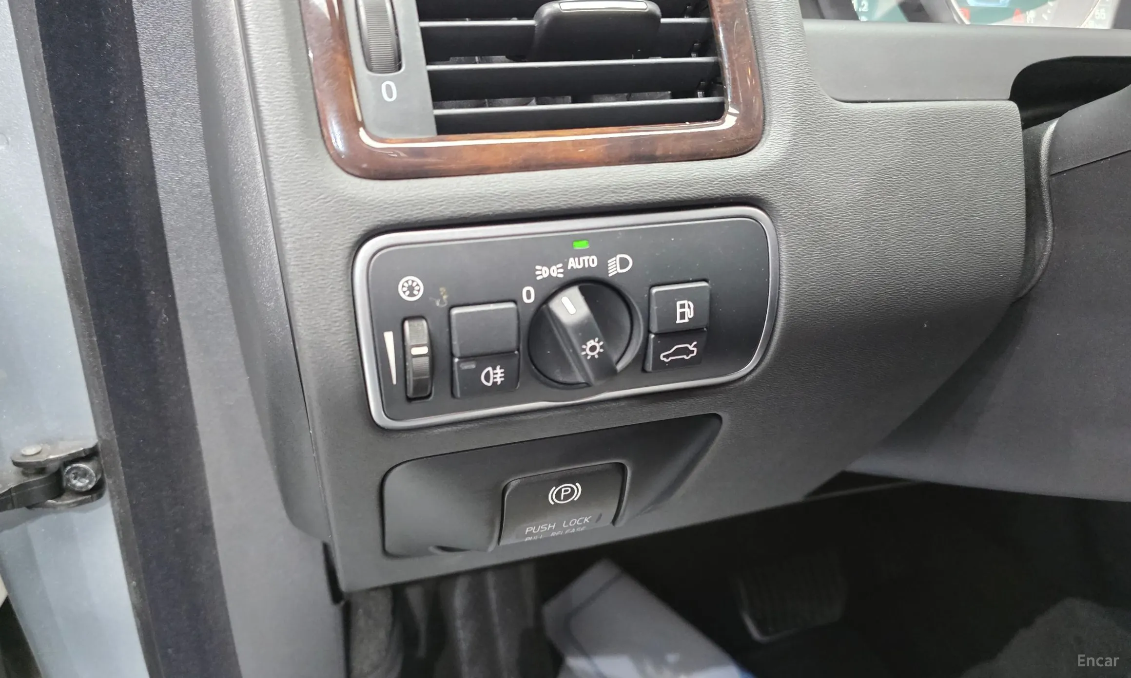 Volvo S80 превью 16