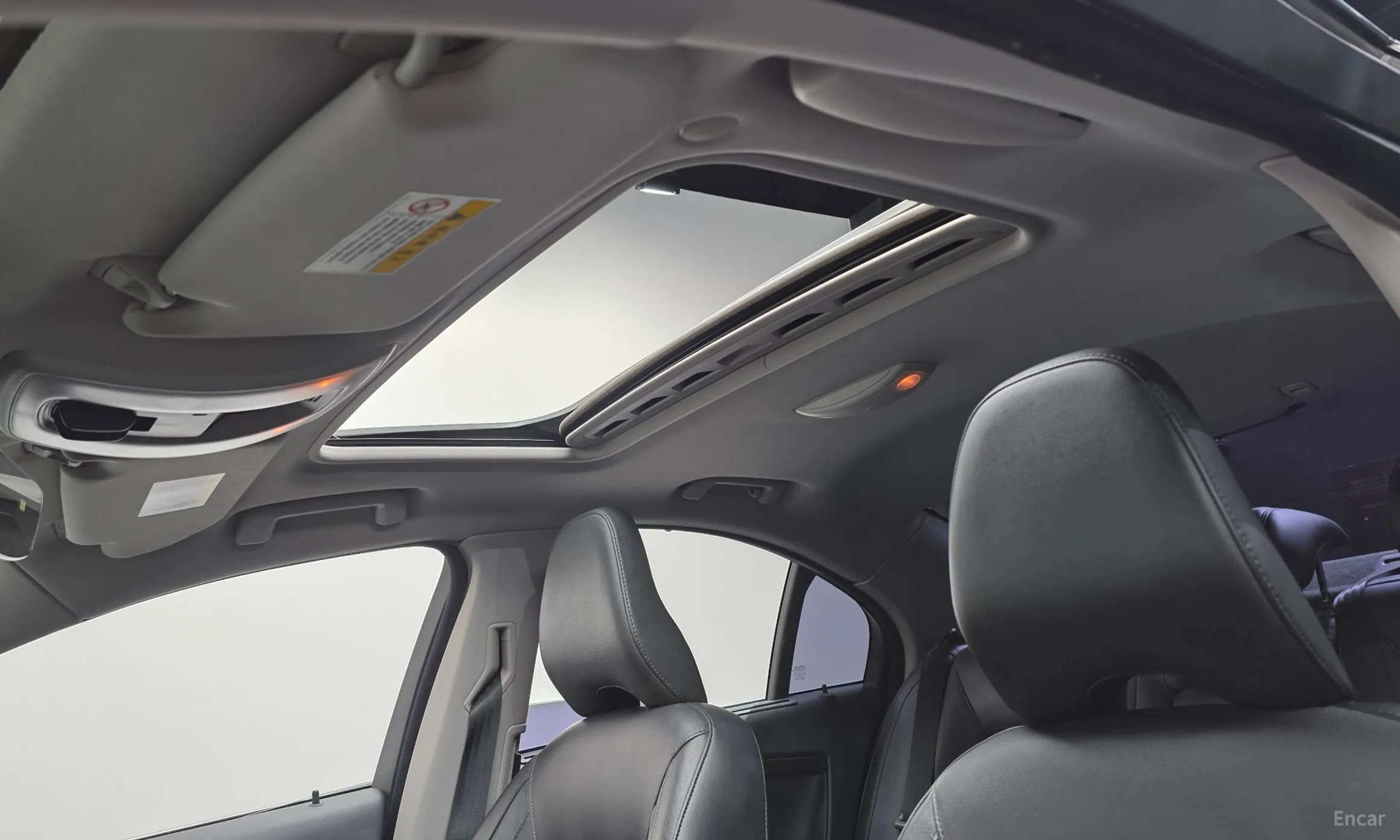Volvo S80 превью 19