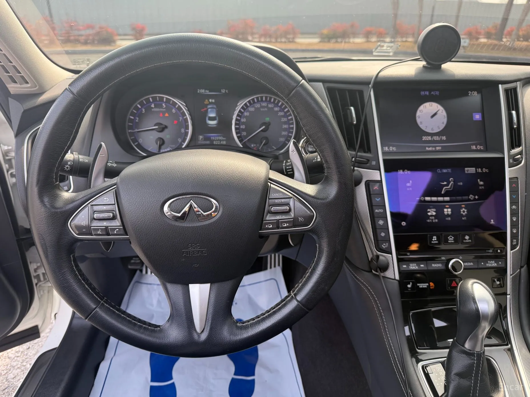 Infiniti Q50 превью 10