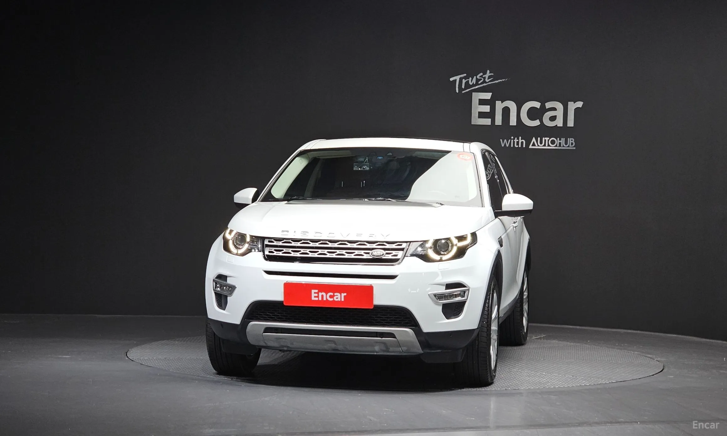 Land Rover Discovery Sports превью 3