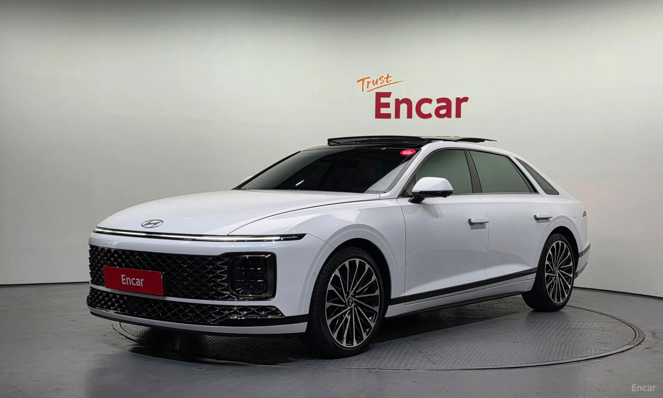 Grandeur Hybrid (GN7)