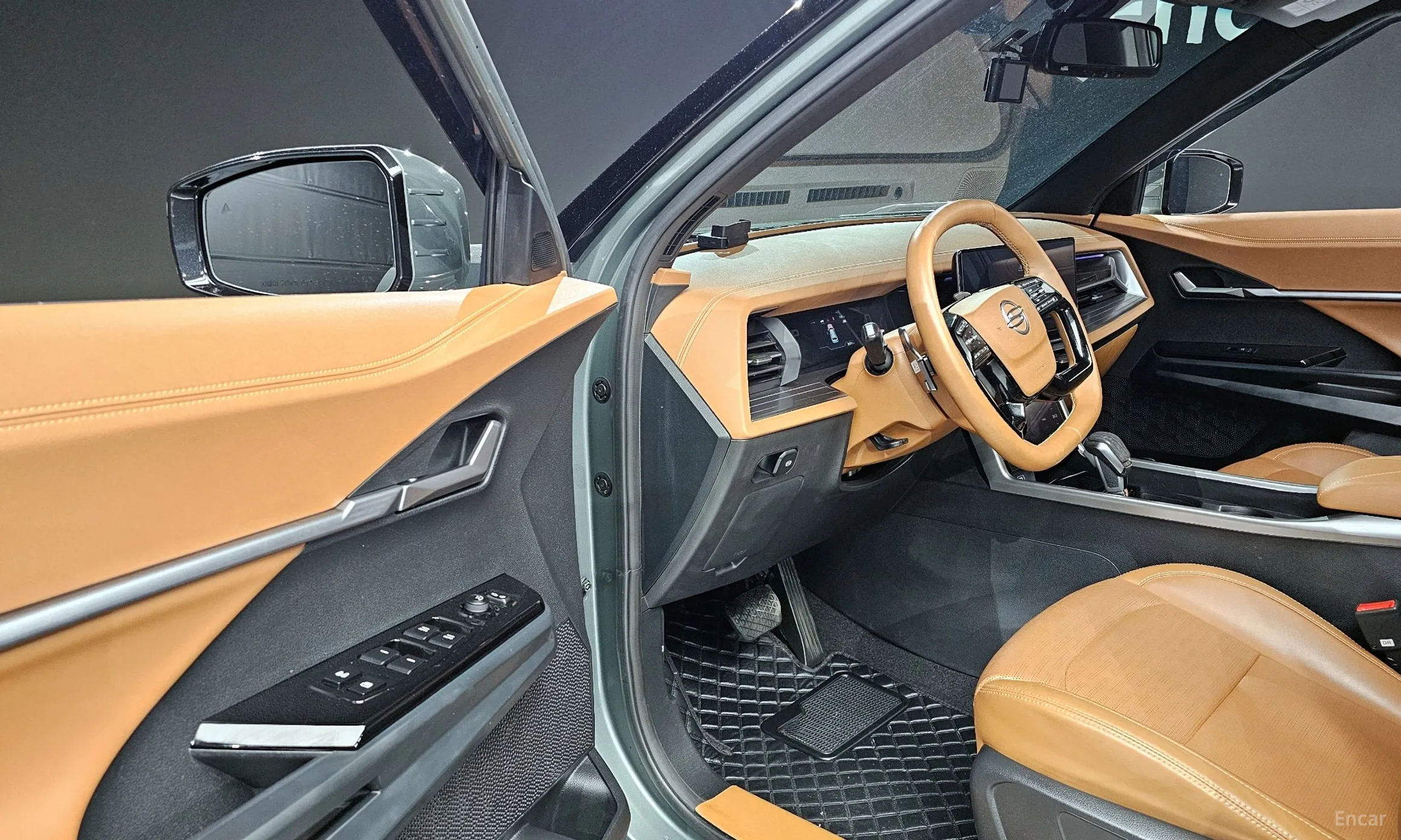 KG Mobility (SsangYong) Torres превью 10