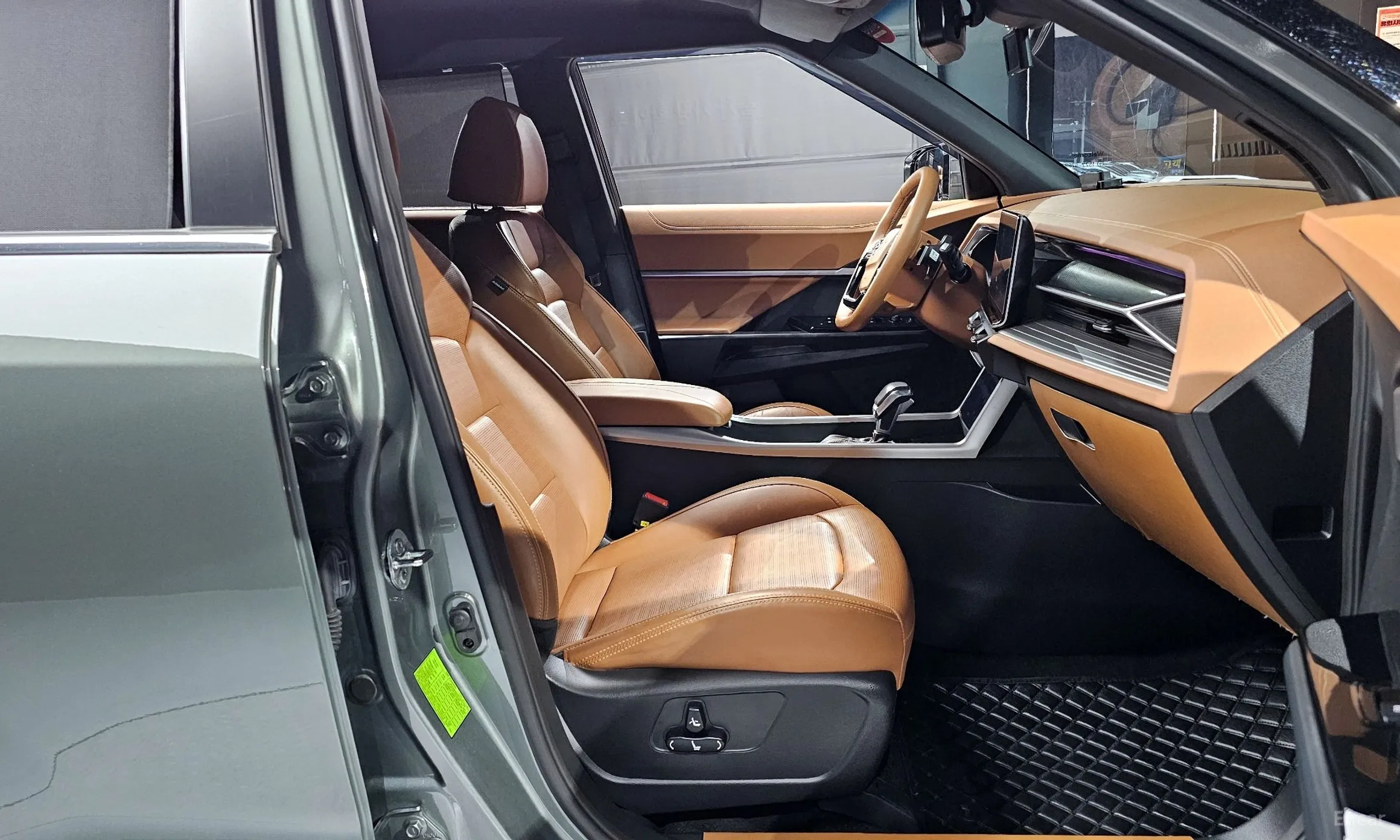 KG Mobility (SsangYong) Torres превью 11