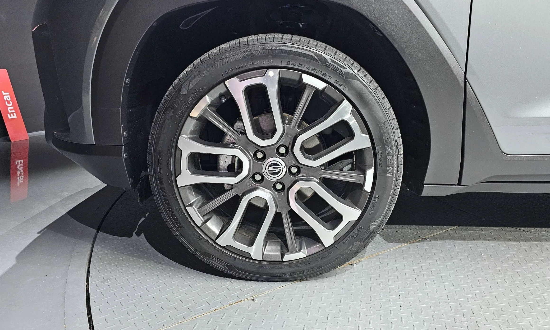 KG Mobility (SsangYong) Torres превью 5