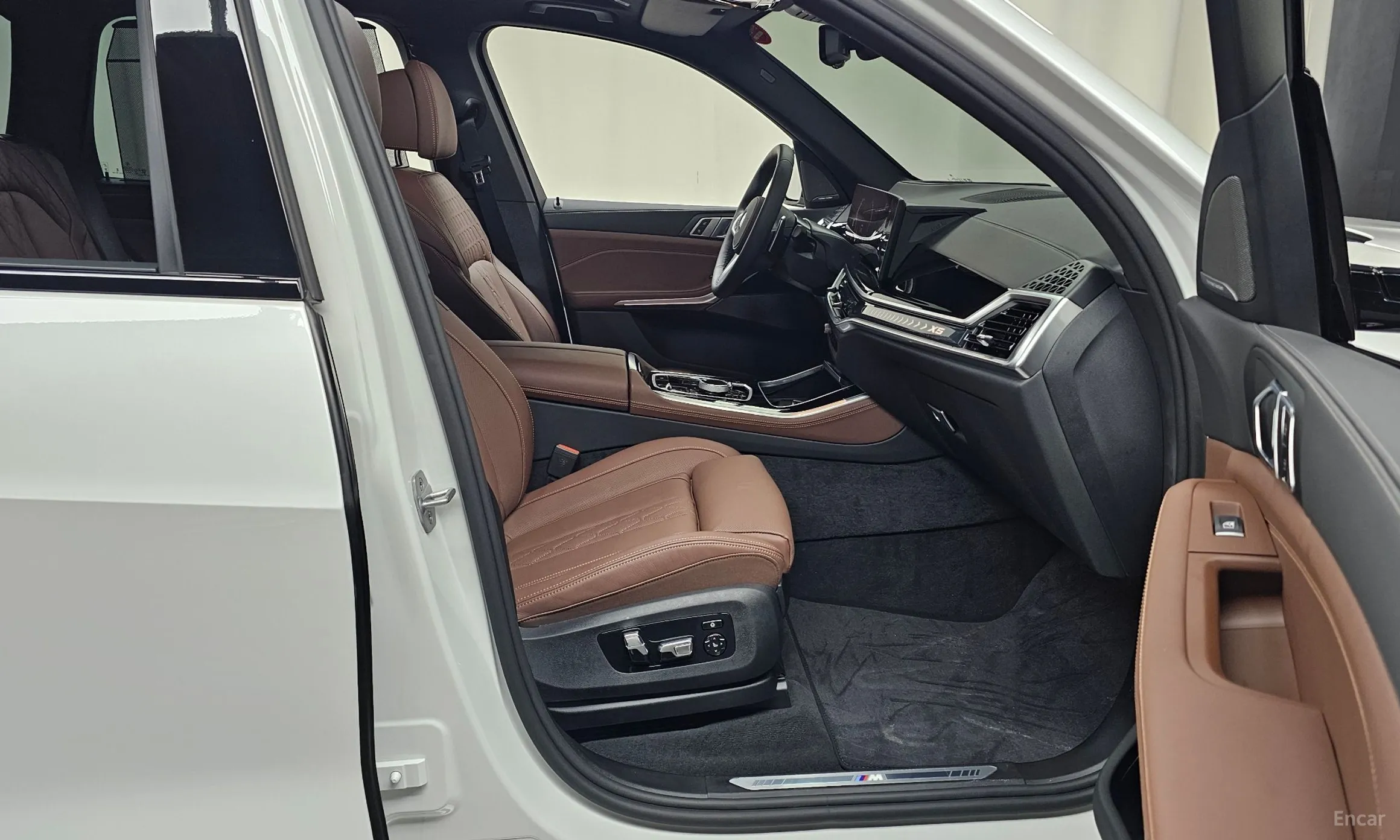 BMW X5 (G05) превью 11