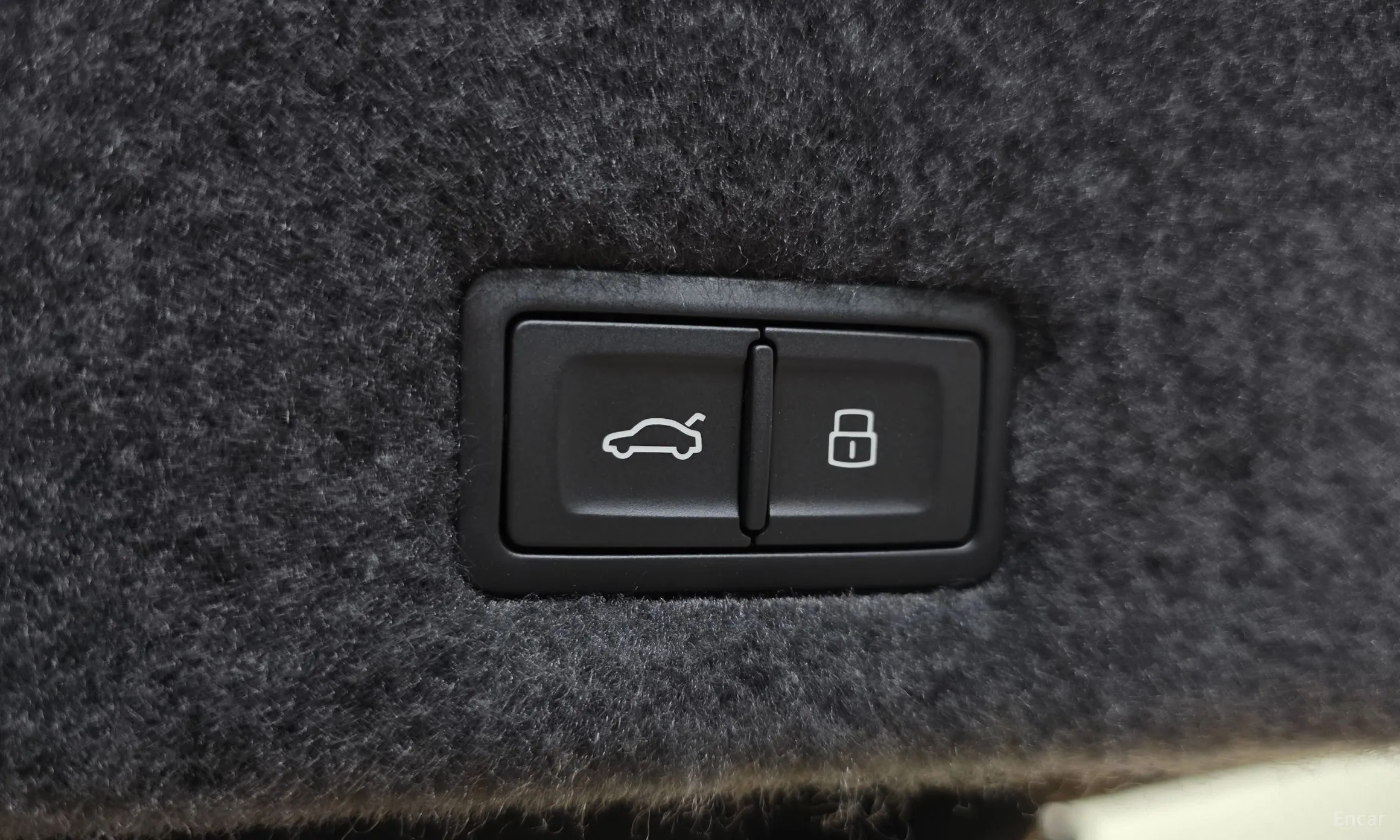 Lamborghini Urus превью 19