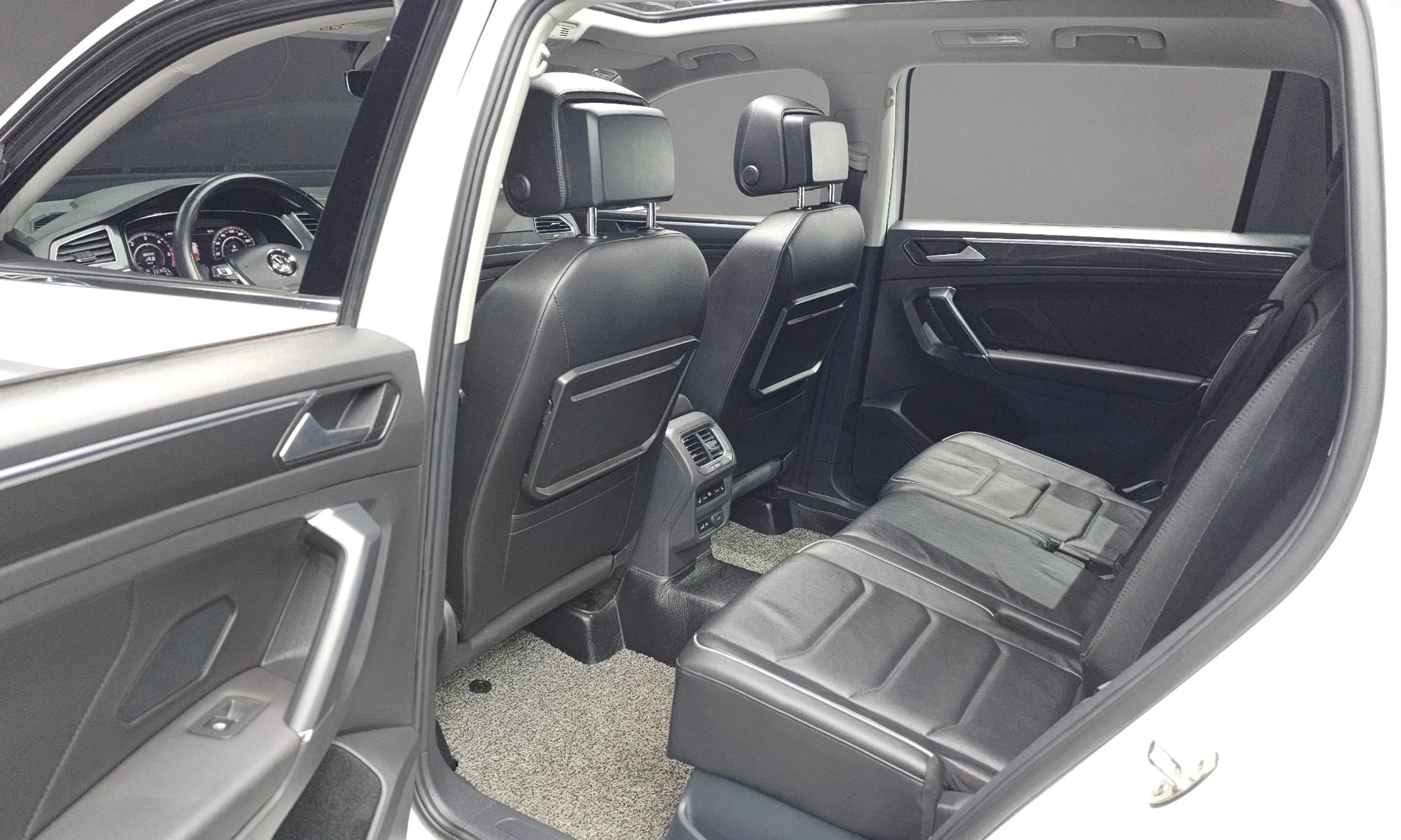 Volkswagen Tiguan All Space превью 12