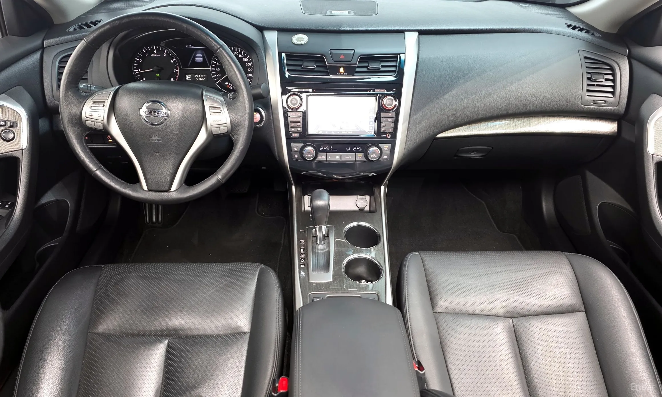Nissan Altima превью 7