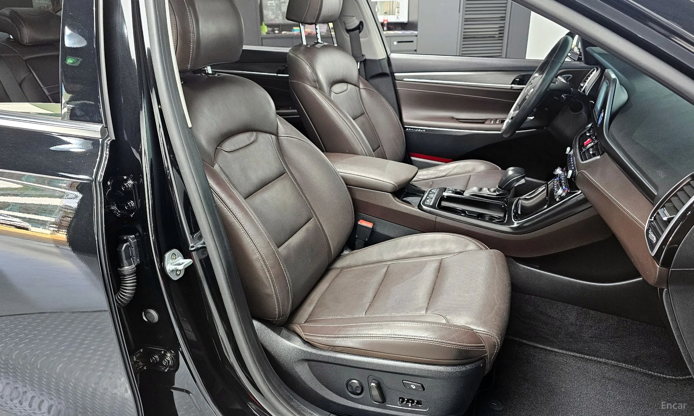 Hyundai Grandeur IG превью 10