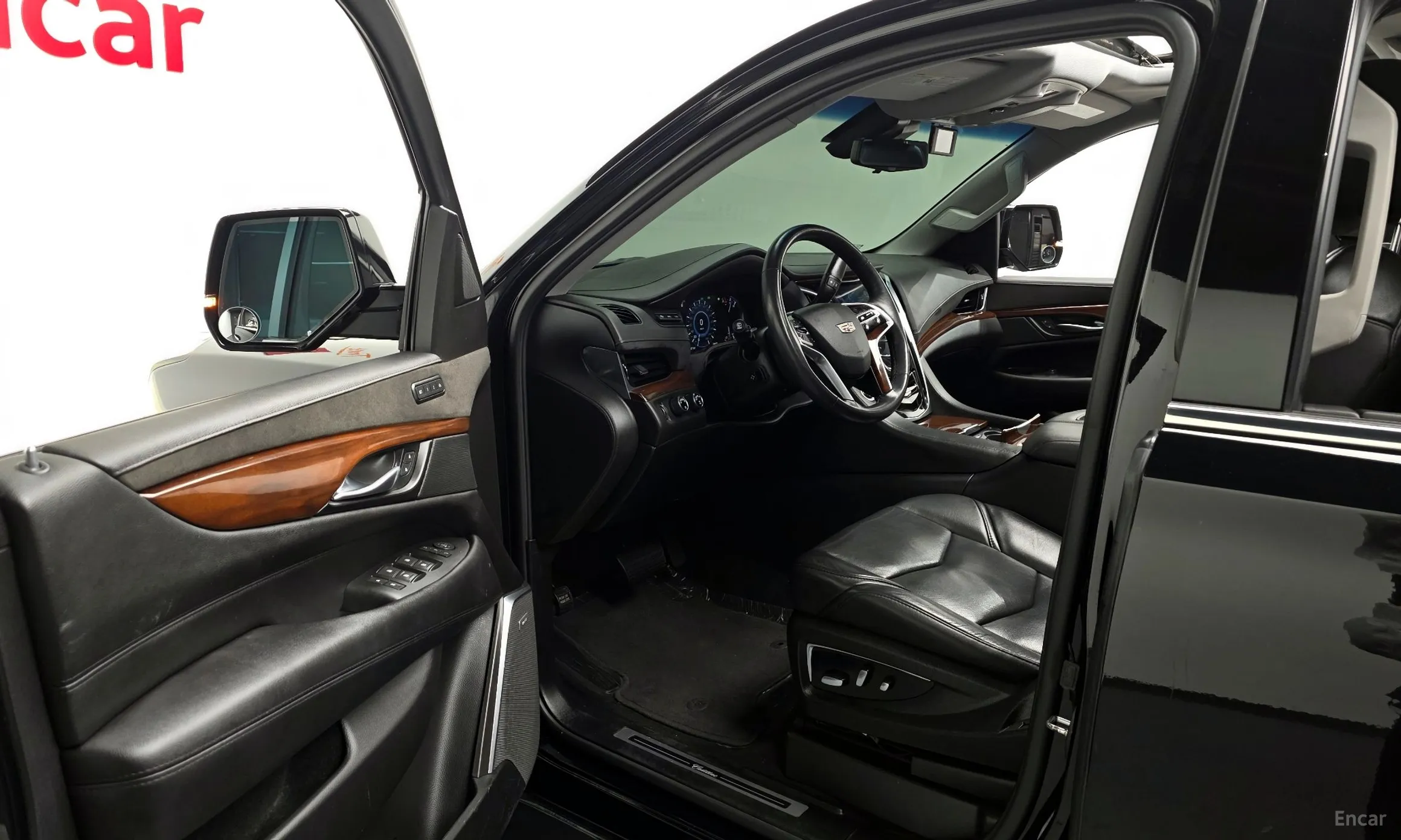 Cadillac Escalade превью 10
