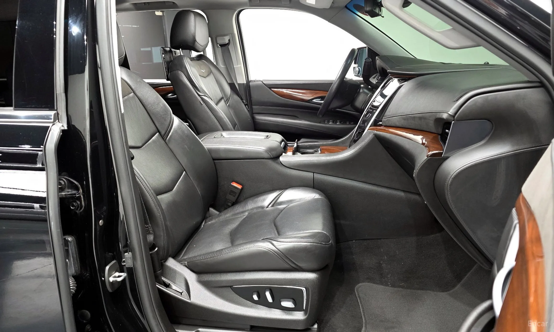 Cadillac Escalade превью 11