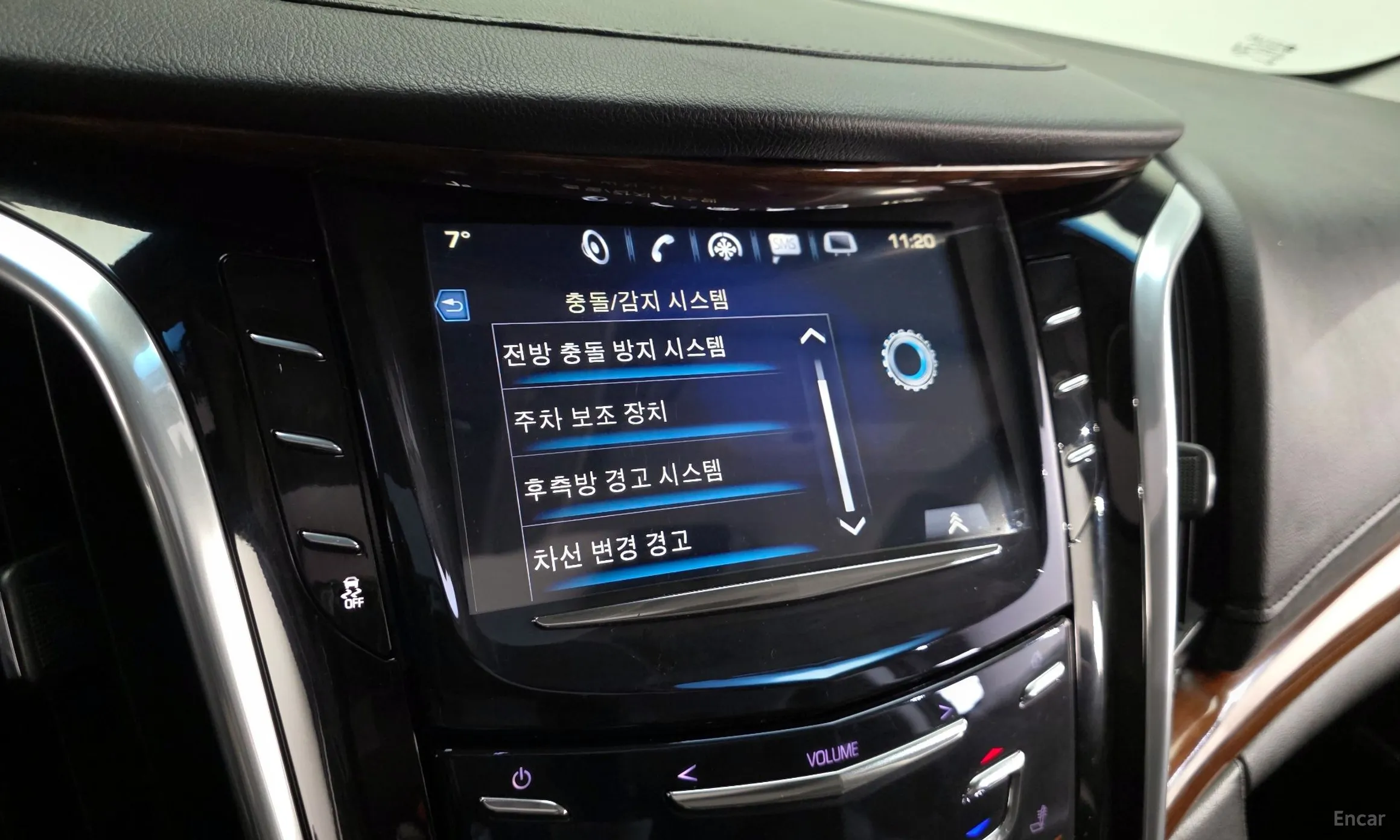 Cadillac Escalade превью 16