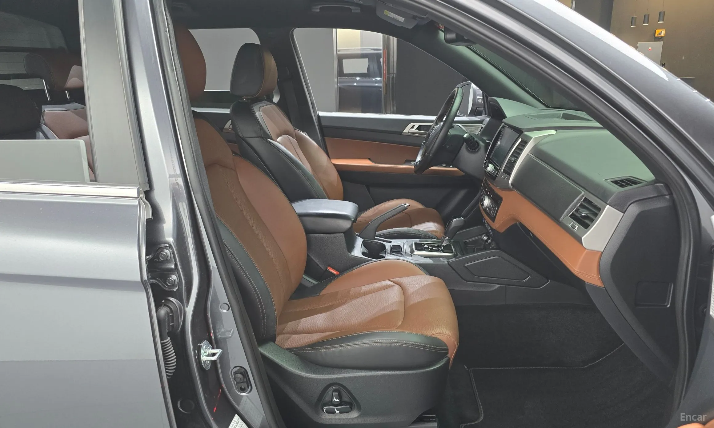 KG Mobility (SsangYong) Rexton Sports превью 10