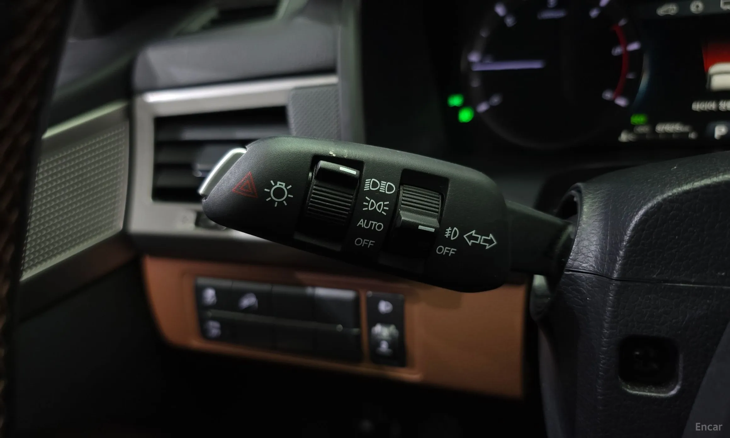 KG Mobility (SsangYong) Rexton Sports превью 17
